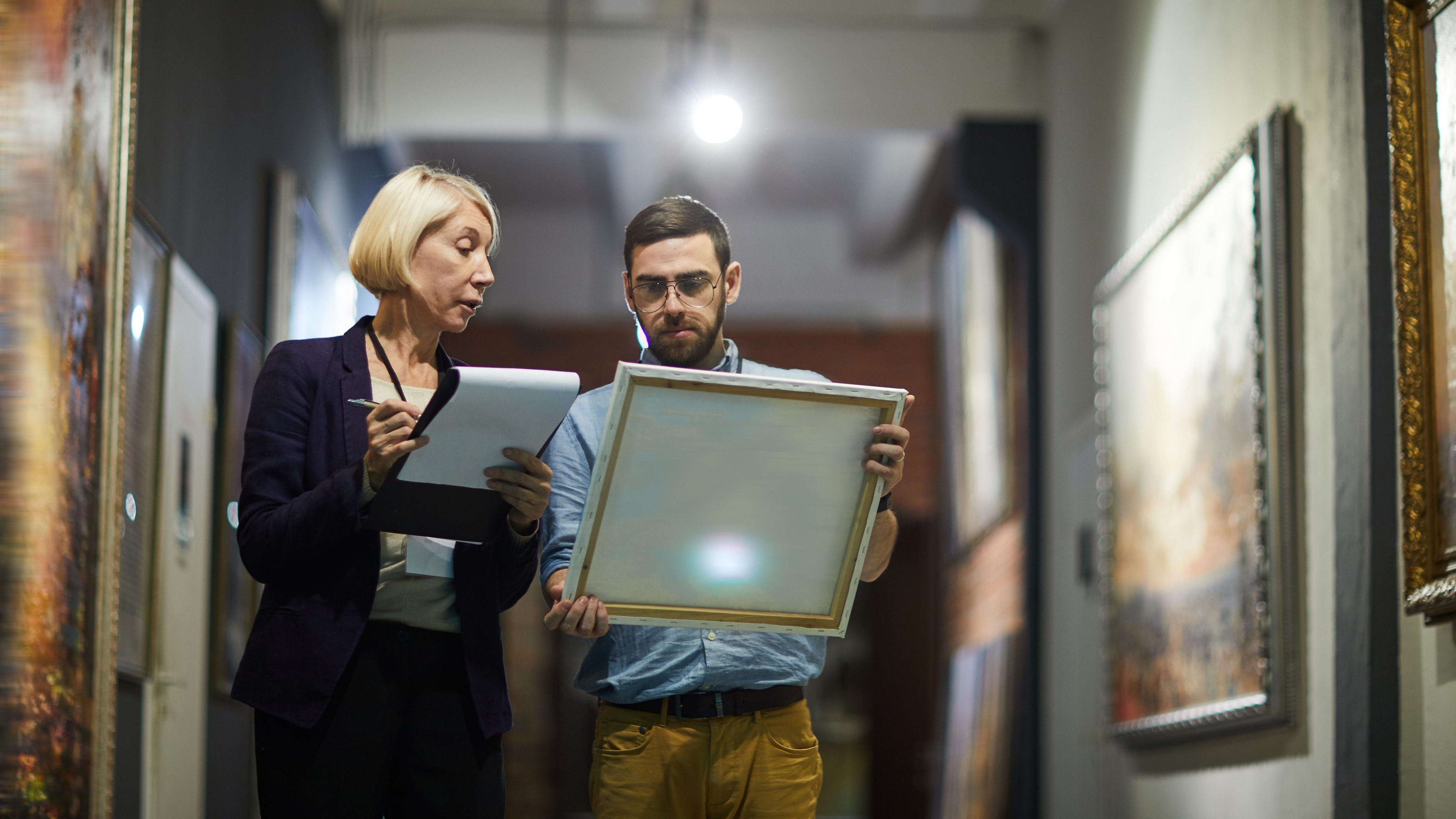 Den nya rapporten från Totalförsvarets forskningsinstitut, FOI, visar att svenska kulturinstitutioner behöver öka sin beredskap inför eventuell kris och krig. Foto: Shutterstock