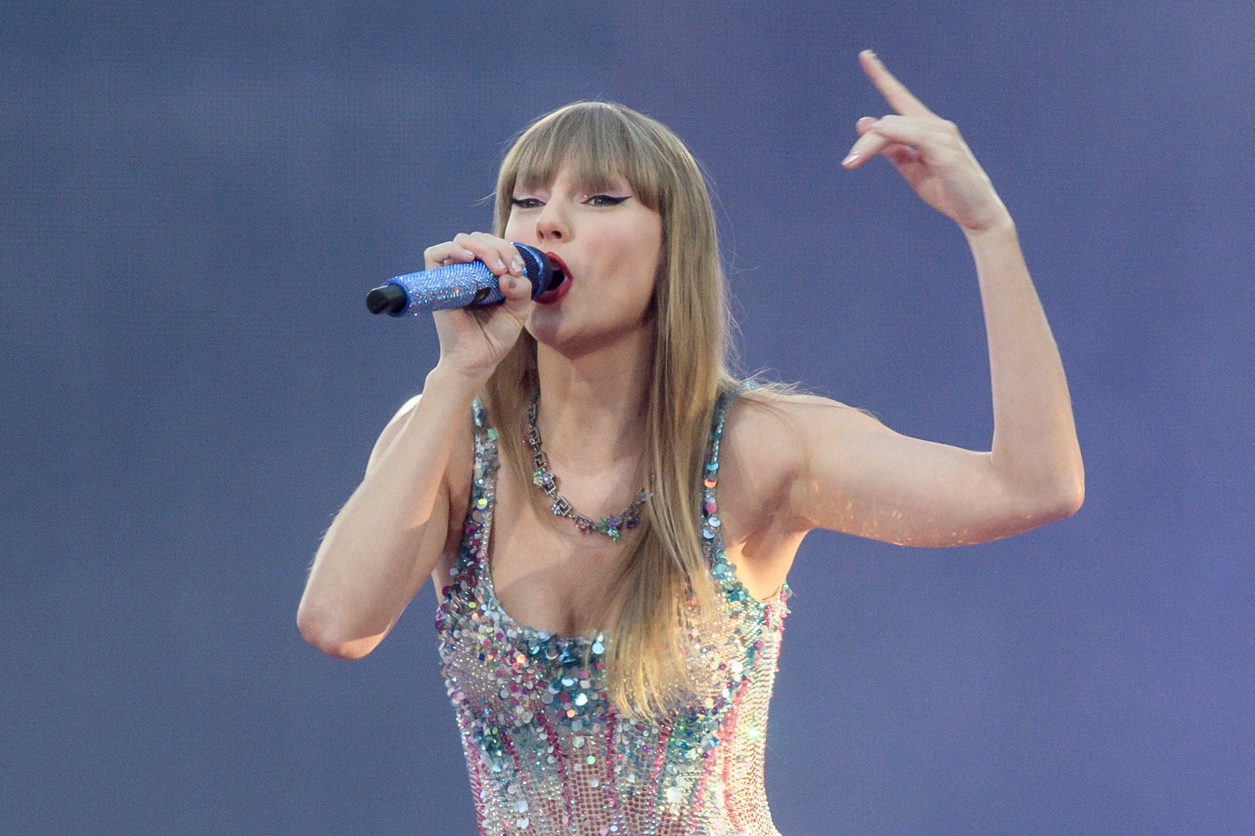 Taylor Swift vid en konsert i Milano i juli. Arkivbild. Foto: Claudio Furlan/LaPresse via AP/TT