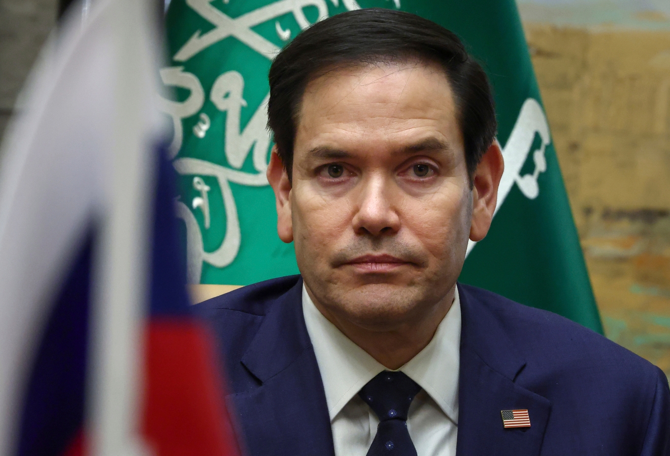 USA:s utrikesminister Marco Rubio under ett möte med sin ryske motsvarighet Segej Lavrov den 18 februari i Saudiarabien. Foto: Evelyn Hockstein/Pool photo via AP/TT