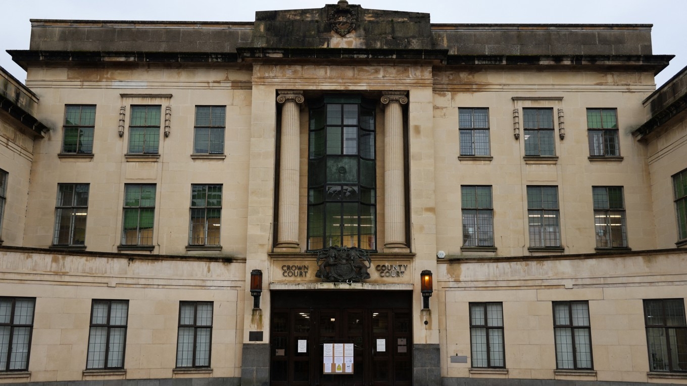 Oxford Crown Court. Den ugandiska domaren Lydia Mugambe har dömts för att ha tvingat en kvinna till slaveri. Foto: Adrian Dennis/AFP via Getty Images