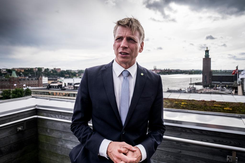 Per Bolund vill att FI ska få större makt. Arkivbild. (Foto: Magnus Hjalmarson Neideman/TT/)