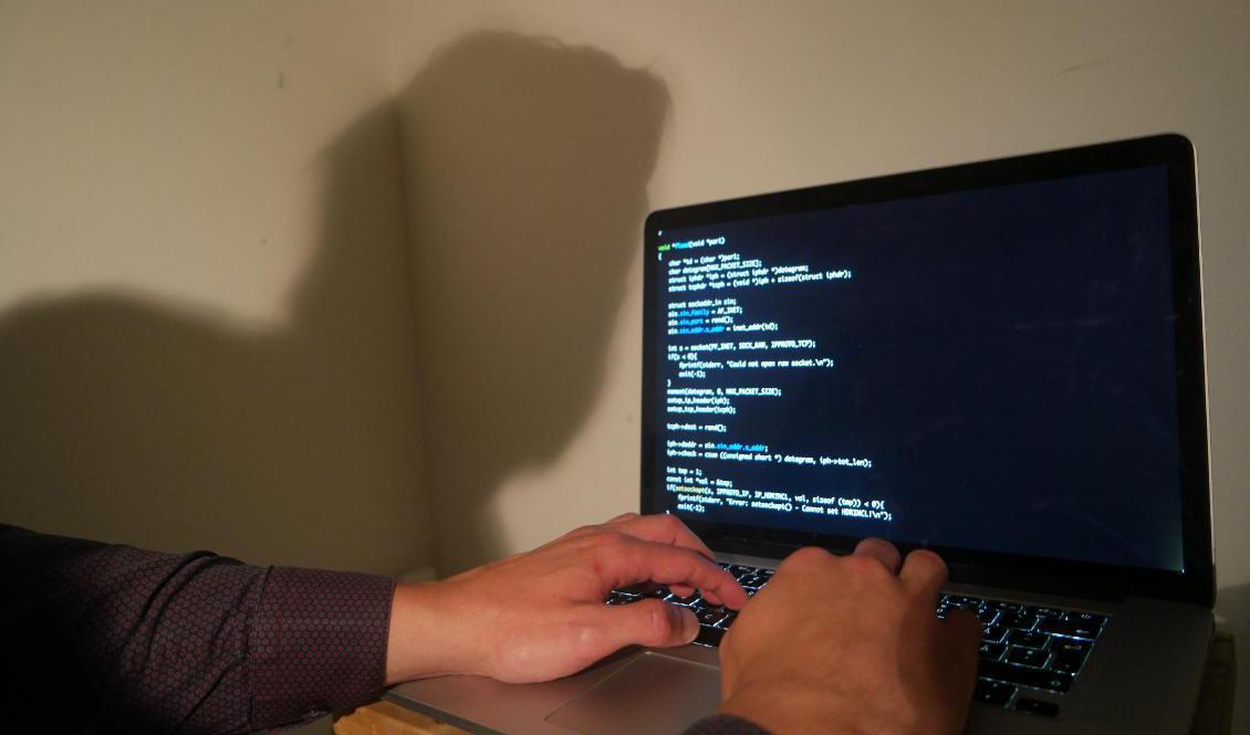 Franska myndigheter misstänker ryska cyberattacker. Arkivbild. Foto: Gustav Sjöholm/TT