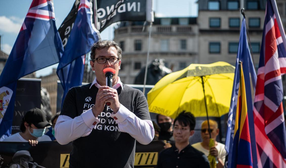 Benedict Rogers, medgrundare till människorättsgruppen Hong Kong Watch, talar i Trafalgar Square i London den 12 juni 2021 i samband med en manifestation för demokrati i Hongkong. Foto: Laurel Chor/Getty Images