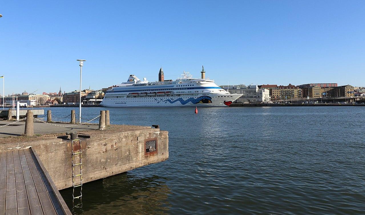 Seko vidtar stridsåtgärder mot fartyget Bonette i Uddevallas hamn. Foto: Matthias Schalk (CC BY-SA 4.0)