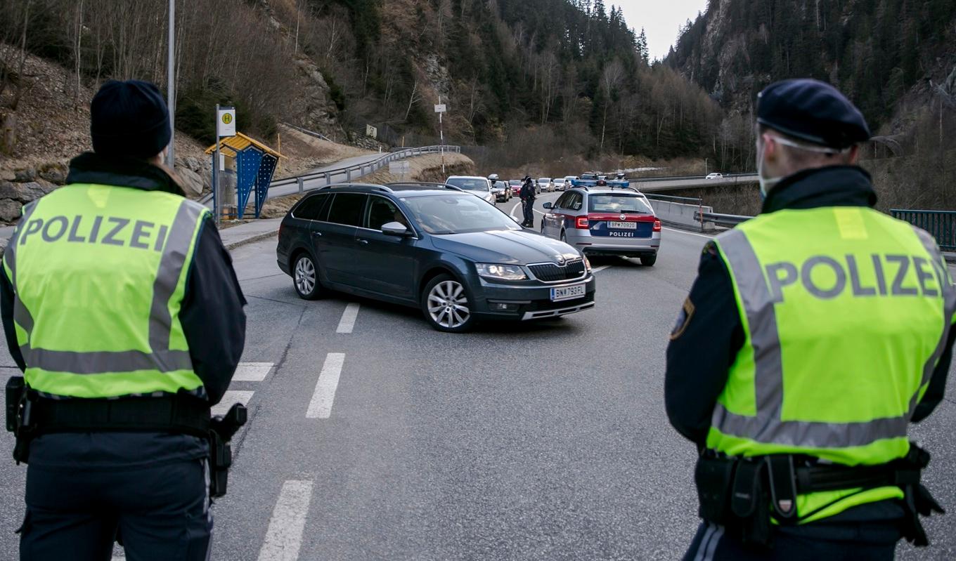 Österrike meddelar att man skärper gränsen mot Ungern. Foto: Jan Hetfleisch/Getty Images