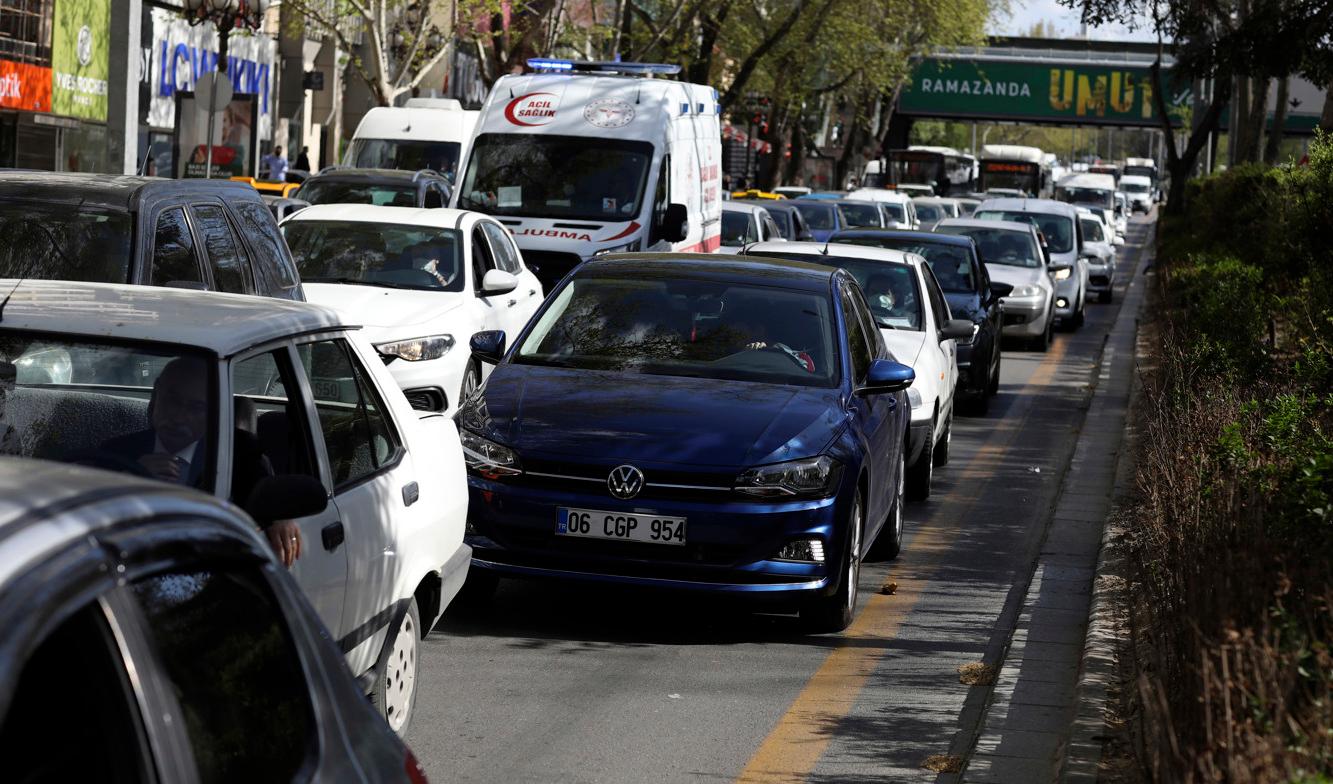 Skatten på bränslen höjs dramatiskt i Turkiet. Arkivbild. Foto: Burhan Ozbilici/AP/TT