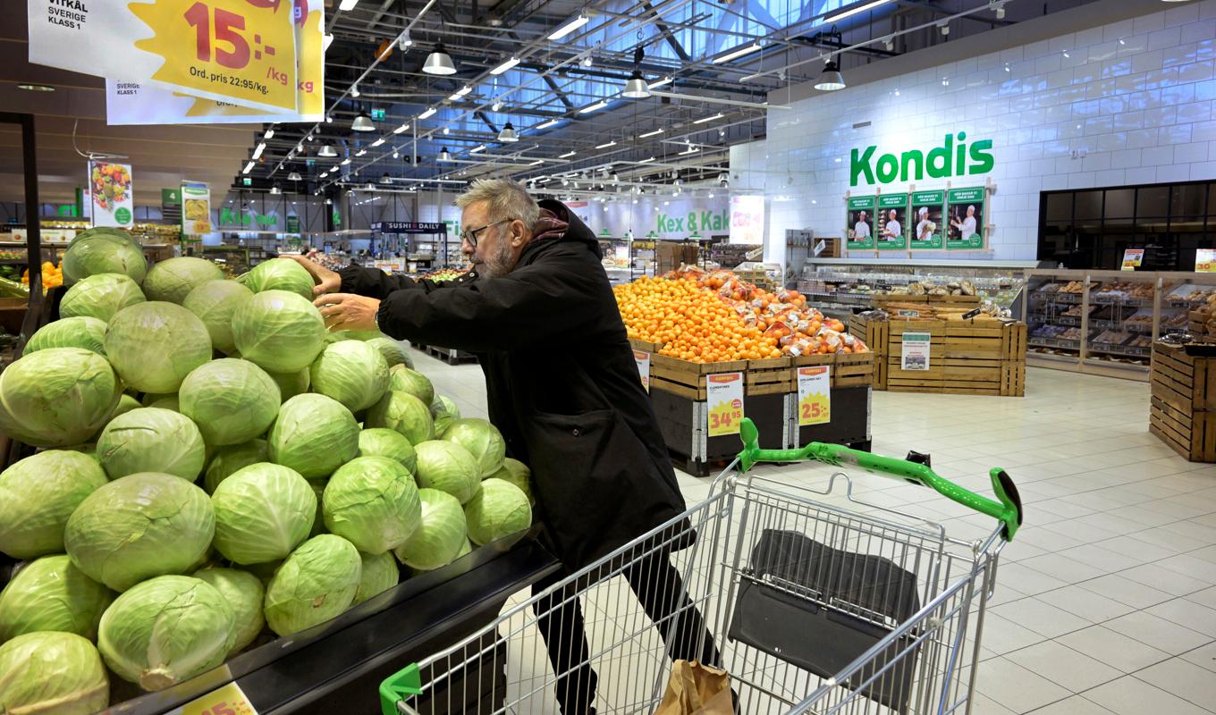 Prisökningarna är fortsatt ovanligt höga i årstakt. Arkivbild Foto: Janerik Henriksson/TT