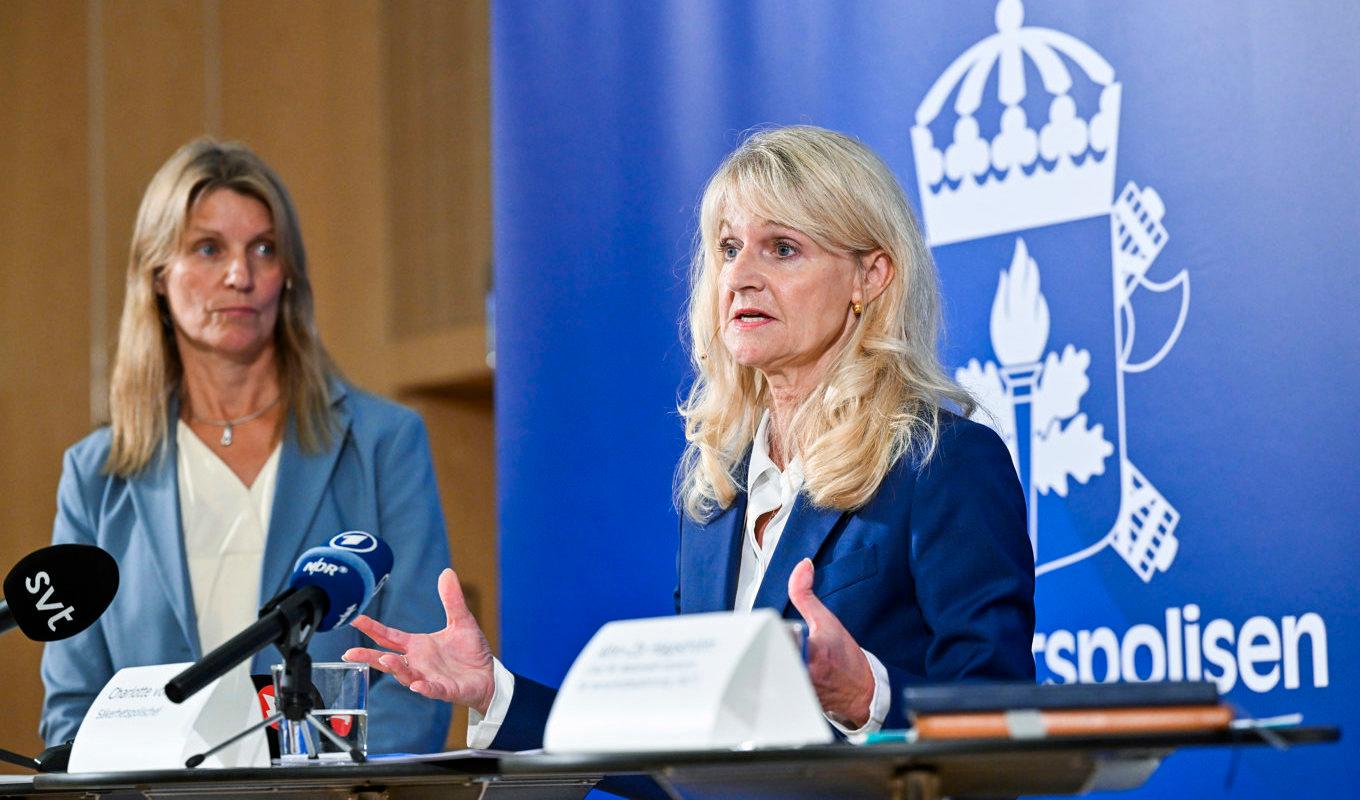 Säkerhetspolischef Charlotte von Essen vid pressträffen där Säkerhetspolisen meddelade att terrorhotnivån höjts. Foto: Henrik Montgomery/TT