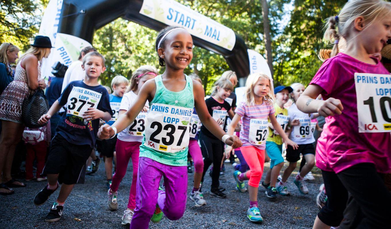 Den första upplagan av Idrottens dag anordnades i Hagaparken i september 2013. I dag har arrangemanget över 120 000 deltagare. Foto: Robin Haldert/TT