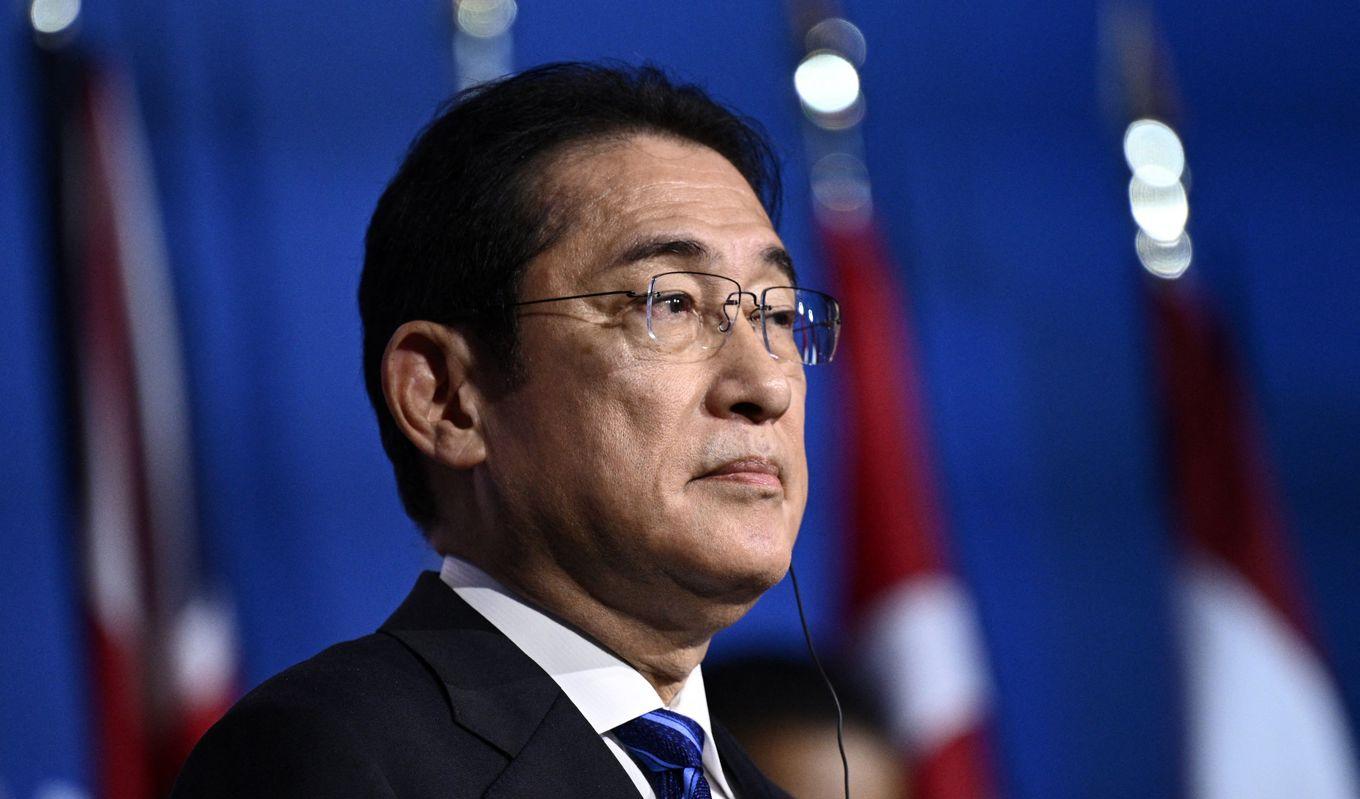 Japans premiärminister Fumio Kishida ökar försvarsbudgeten med 26 procent på grund av det oroliga läget i regionen. Foto: Brendan Smialowski/AFP via Getty Images