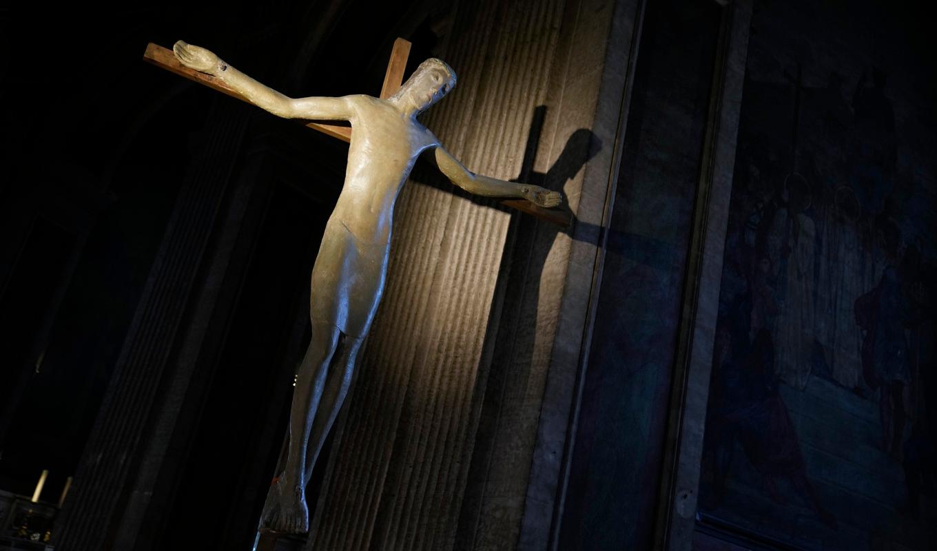 Enligt en granskning av en belgisk dagstidning har landets katolska kyrka under många år ägnat sig åt en omfattande handel med spädbarn. Arkivbild. Foto: Francois Mori/AP/TT