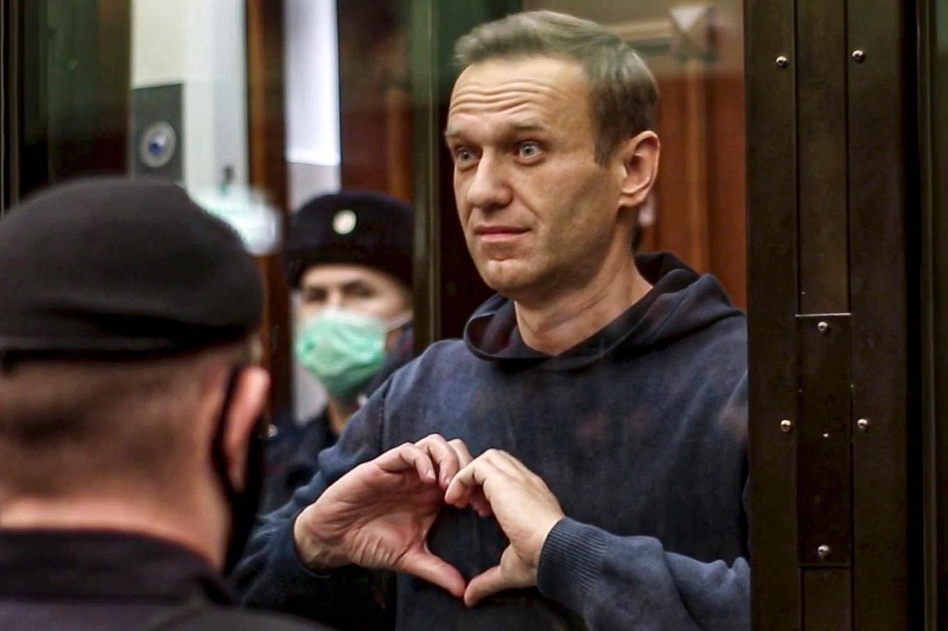 Aleksej Navalnyj i rättssalen i Moskva i februari 2021. Foto: Moskvas domstol/AP/TT