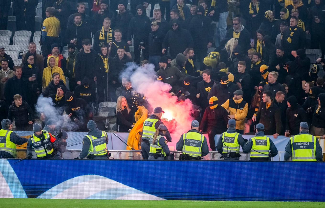 Det blev stökigt i samband med den allsvenska "finalmatchen" mellan Malmö och Elfsborg förra året. Arkivbild. Foto: Johan Nilsson/TT