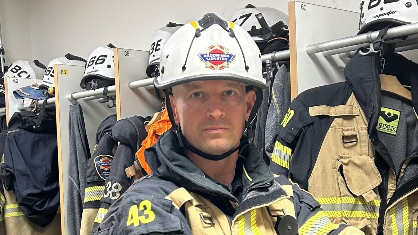 Marcus Aronsson, förtroendevald i Kommunal, 
brandman och styrkeledare på Södra Älvsborgs Räddningstjänst­förbund. Foto: Privat