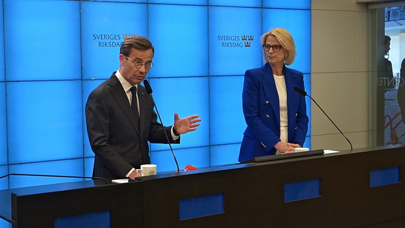 Ulf Kristersson (M), statsminister och Elisabeth Svantesson (M), finansminister. Foto: Roger Sahlström.