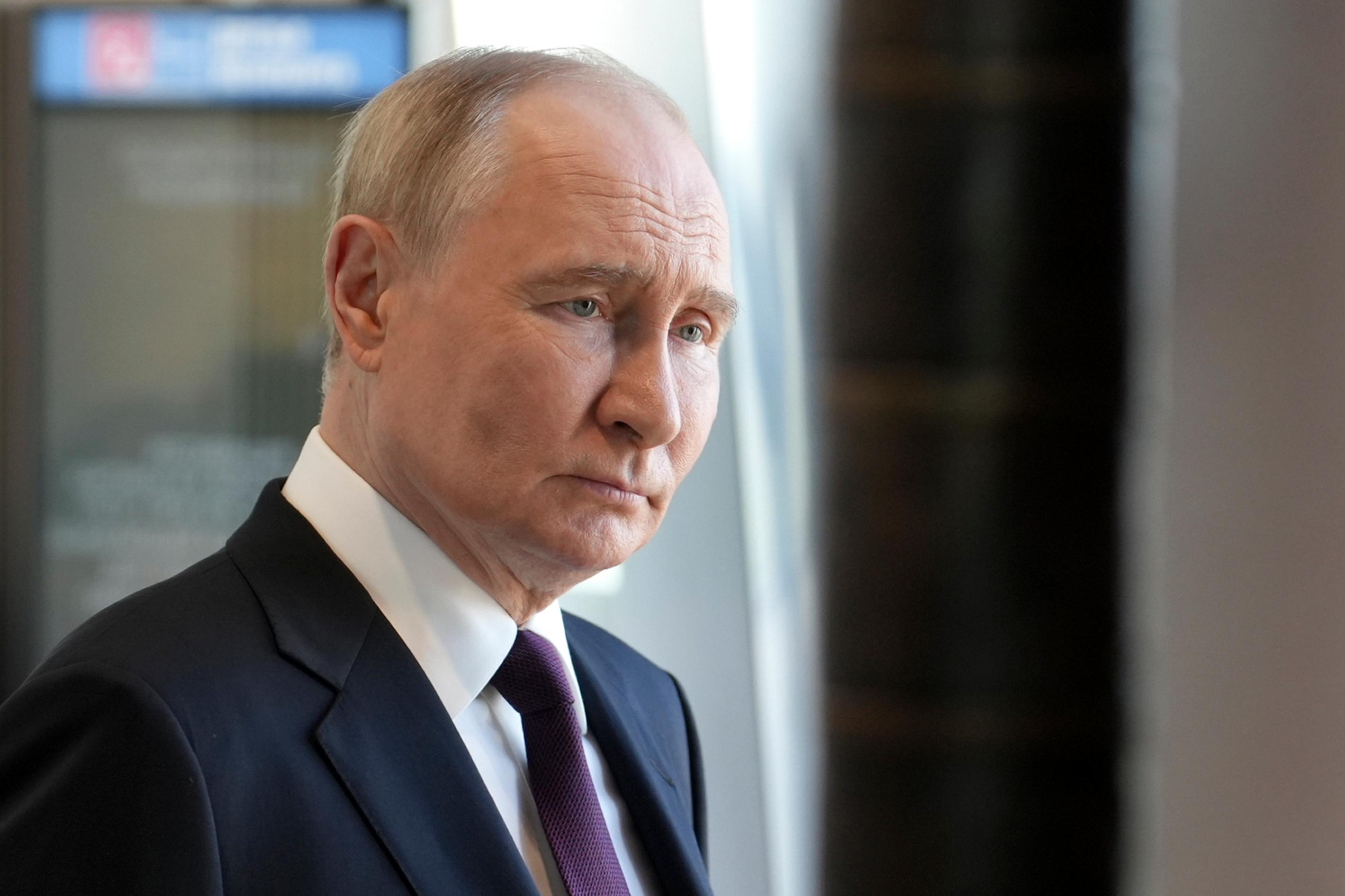 Rysslands president Vladimir Putin i S:t Petersburg under onsdagen. Foto: Alexander Zholobov/AP/TT