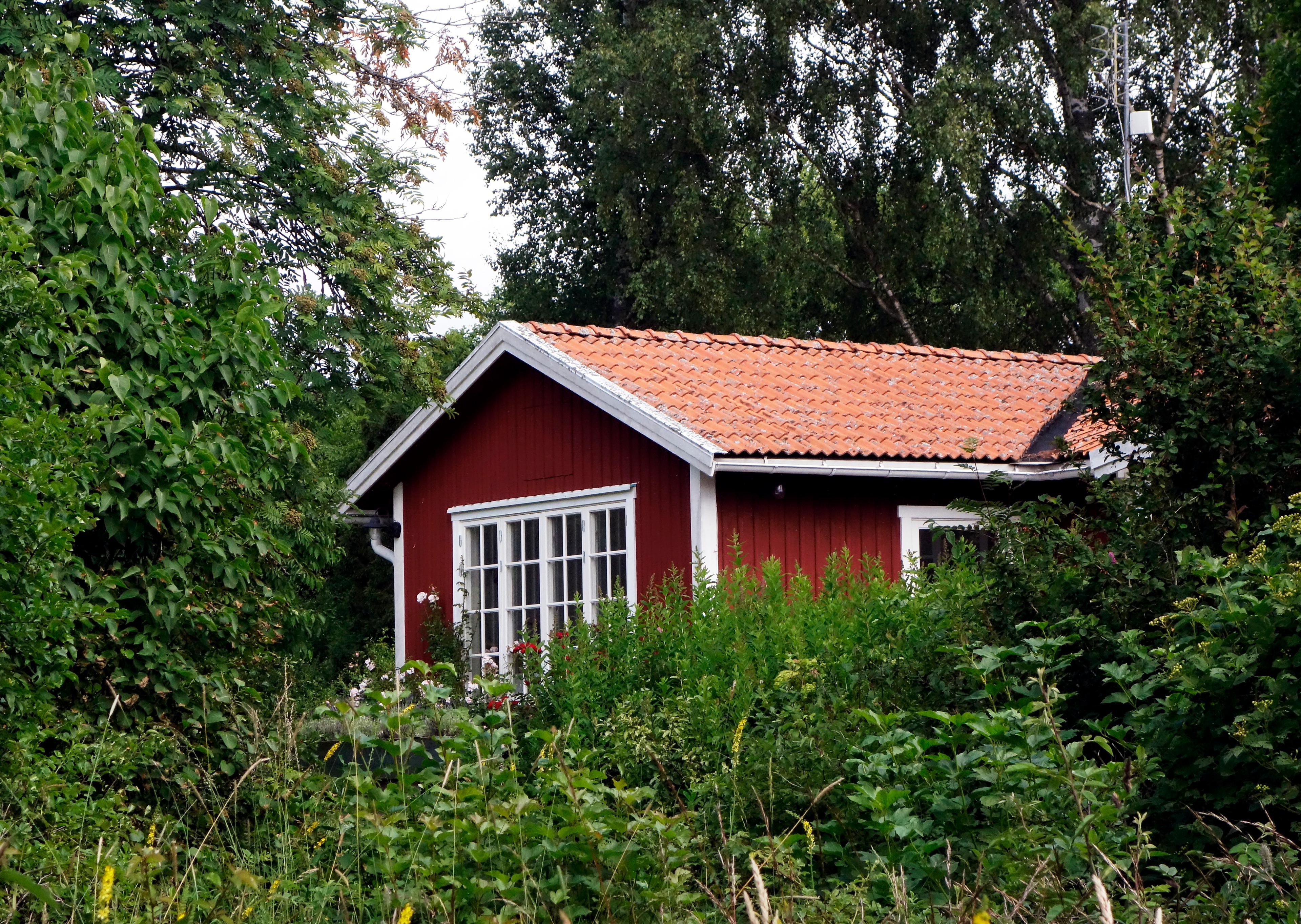Svensk mäklarstatistik har undersökt var de billigaste fritidshusen finns i landet. Arkivbild. Foto: Hasse Holmberg/TT