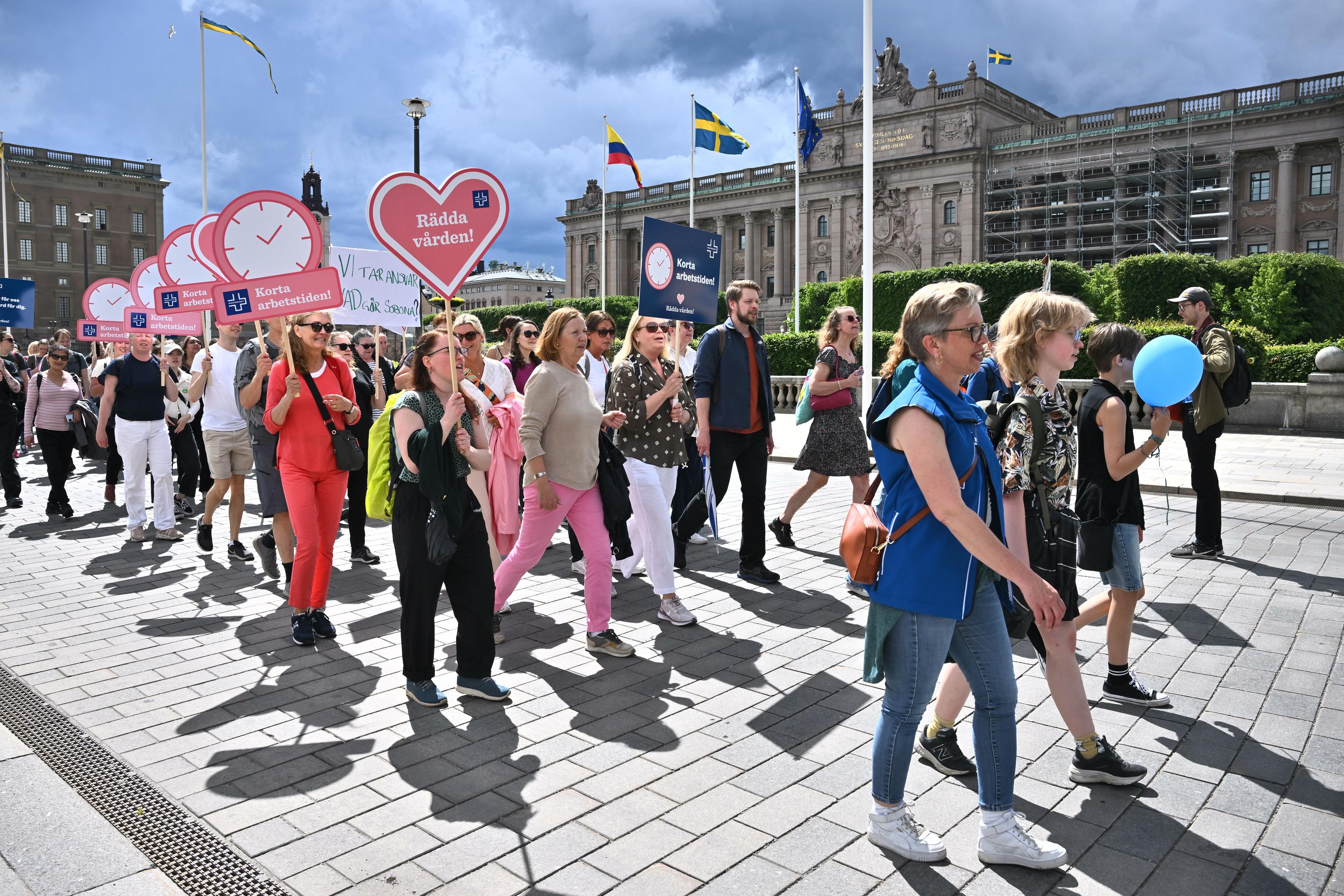 Vårdförbundet höll en manifestation i Stockholm under onsdagen. Foto: Claudio Bresciani/TT
