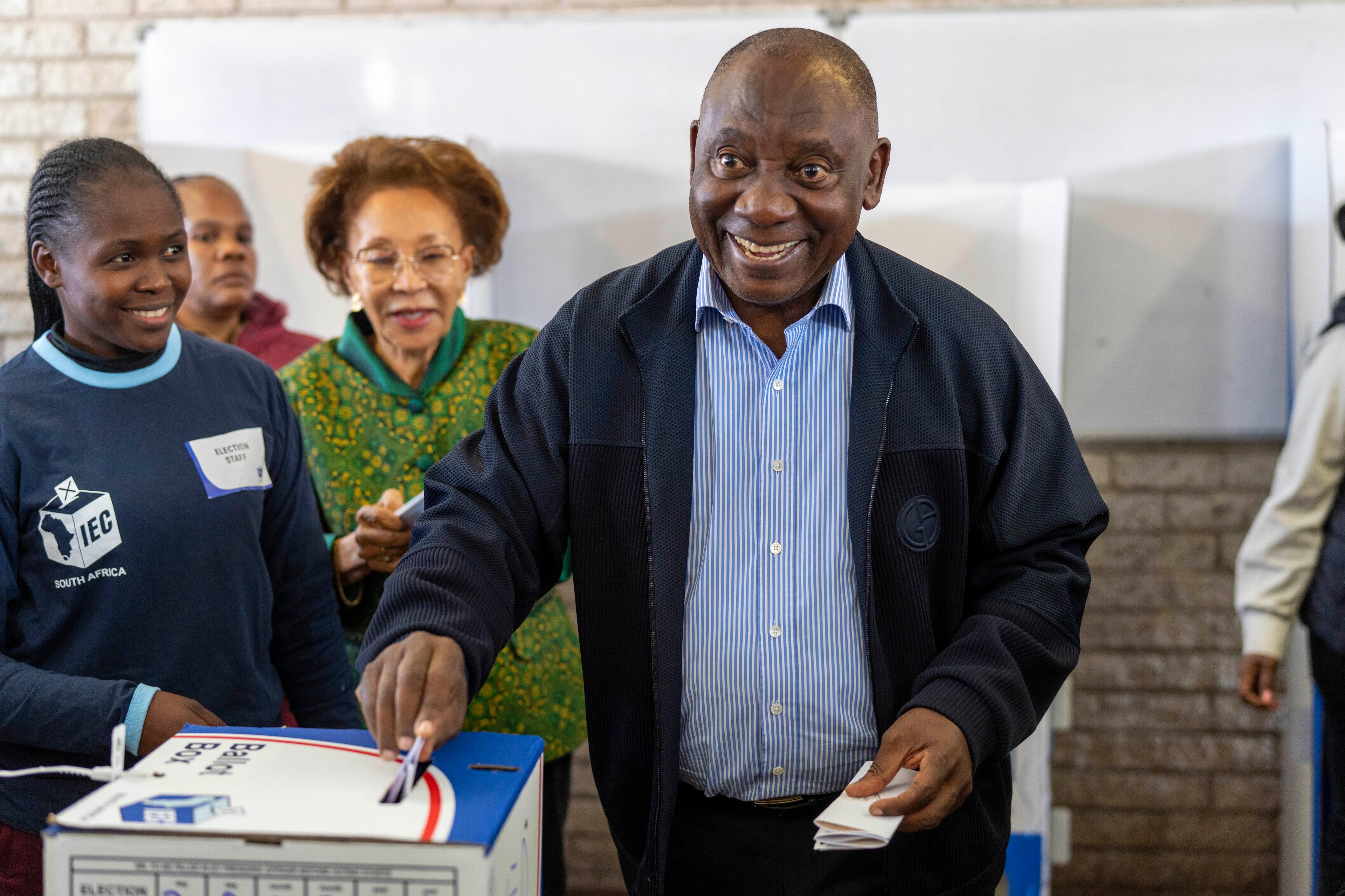 Sydafrikas sittande president Cyril Ramaphosa vid valet 29 maj. Arkivbild. Foto: Jerome Delay/AP/TT