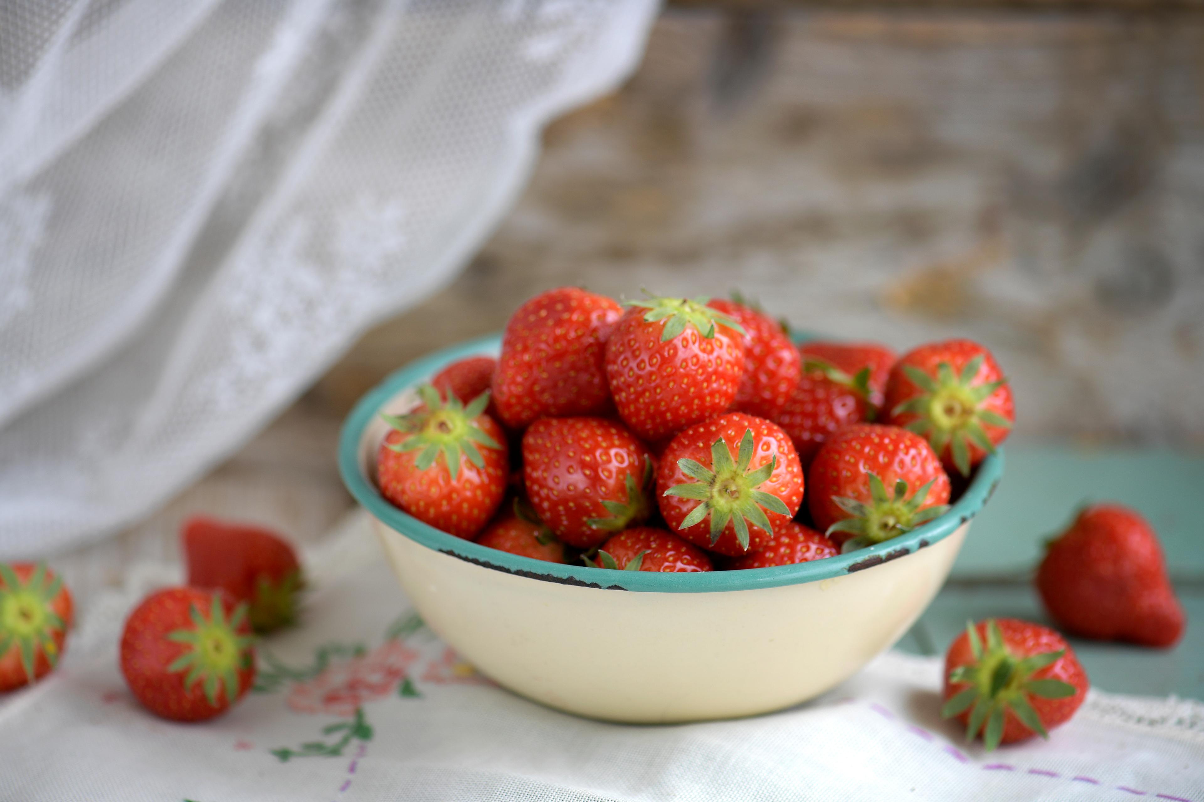 Polisen misstänker att jordgubbsförsäljning kan finansiera organiserad brottslighet. Arkivbild. Foto: Janerik Henriksson/TT