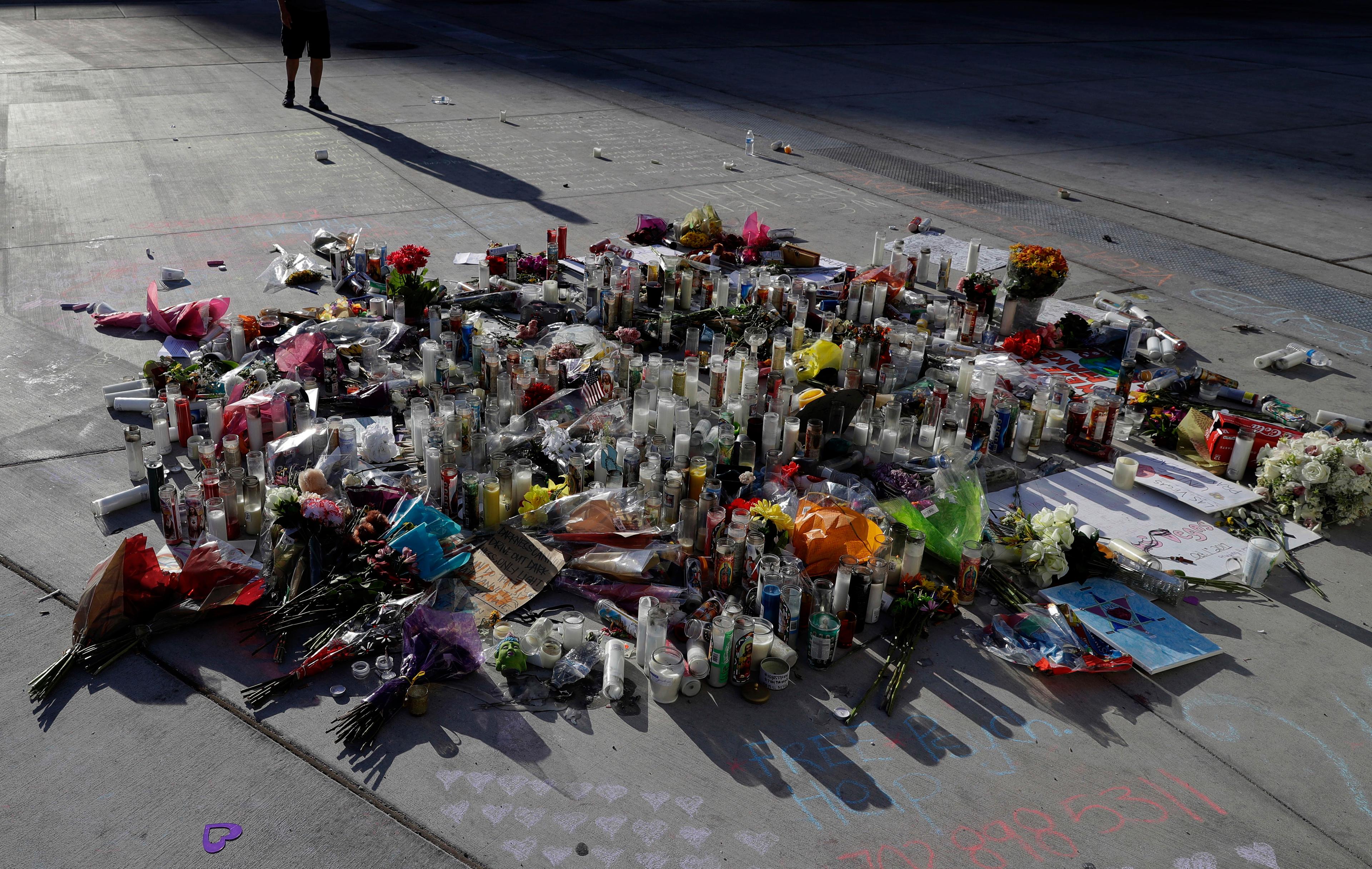 Minnesplats för dödsoffren i masskjutningen i Las Vegas 2017. Arkivbild. Foto: Marcio Jose Sanchez/AP/TT