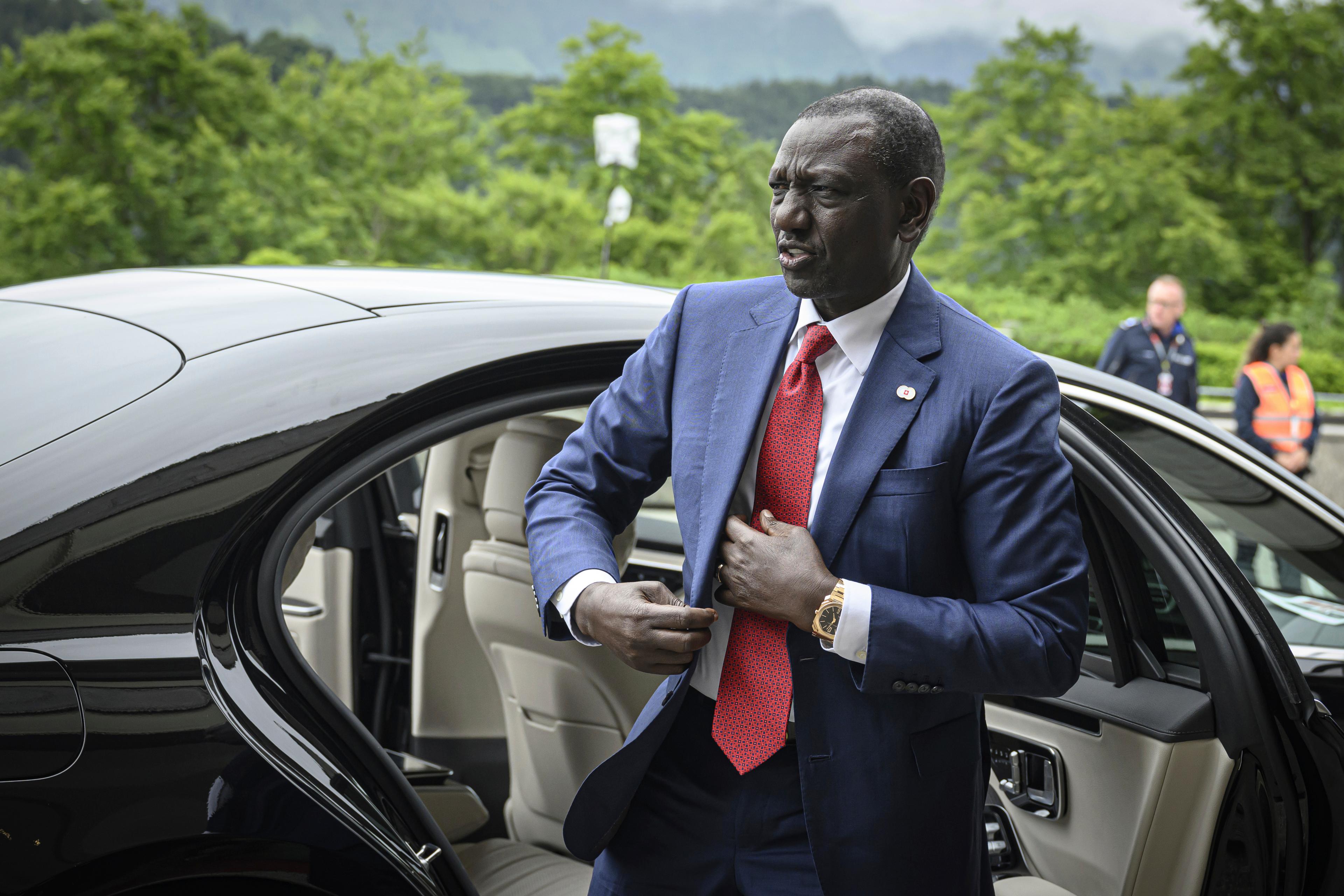 Kenyas president William Ruto vid ett möte i Obbürgen, Schweiz, den 15 juni. Foto: Urs Flueeler/AP/TT