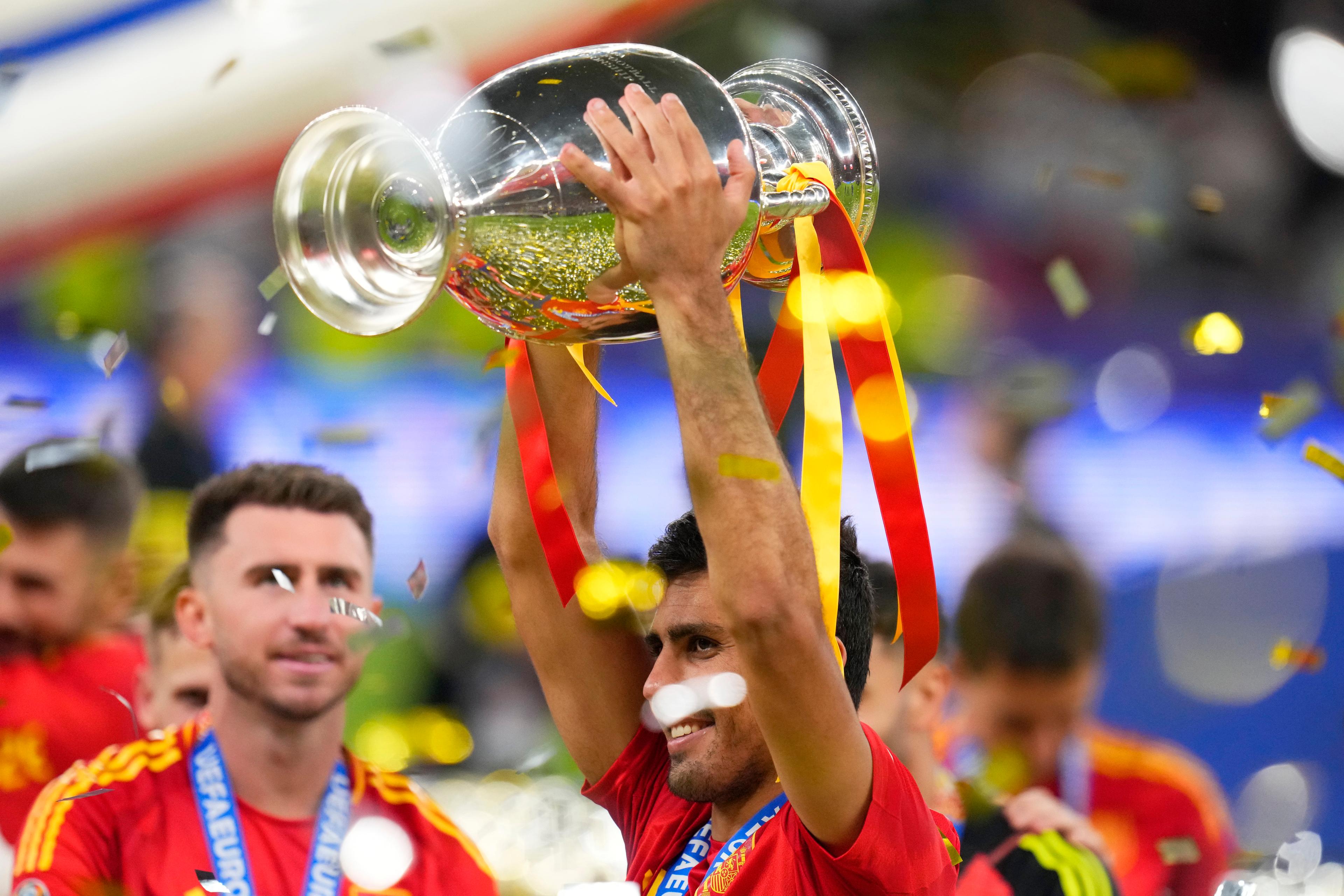 Bäst i EM: Spaniens mittfältare Rodri. Foto: Manu Fernandez/AP/TT