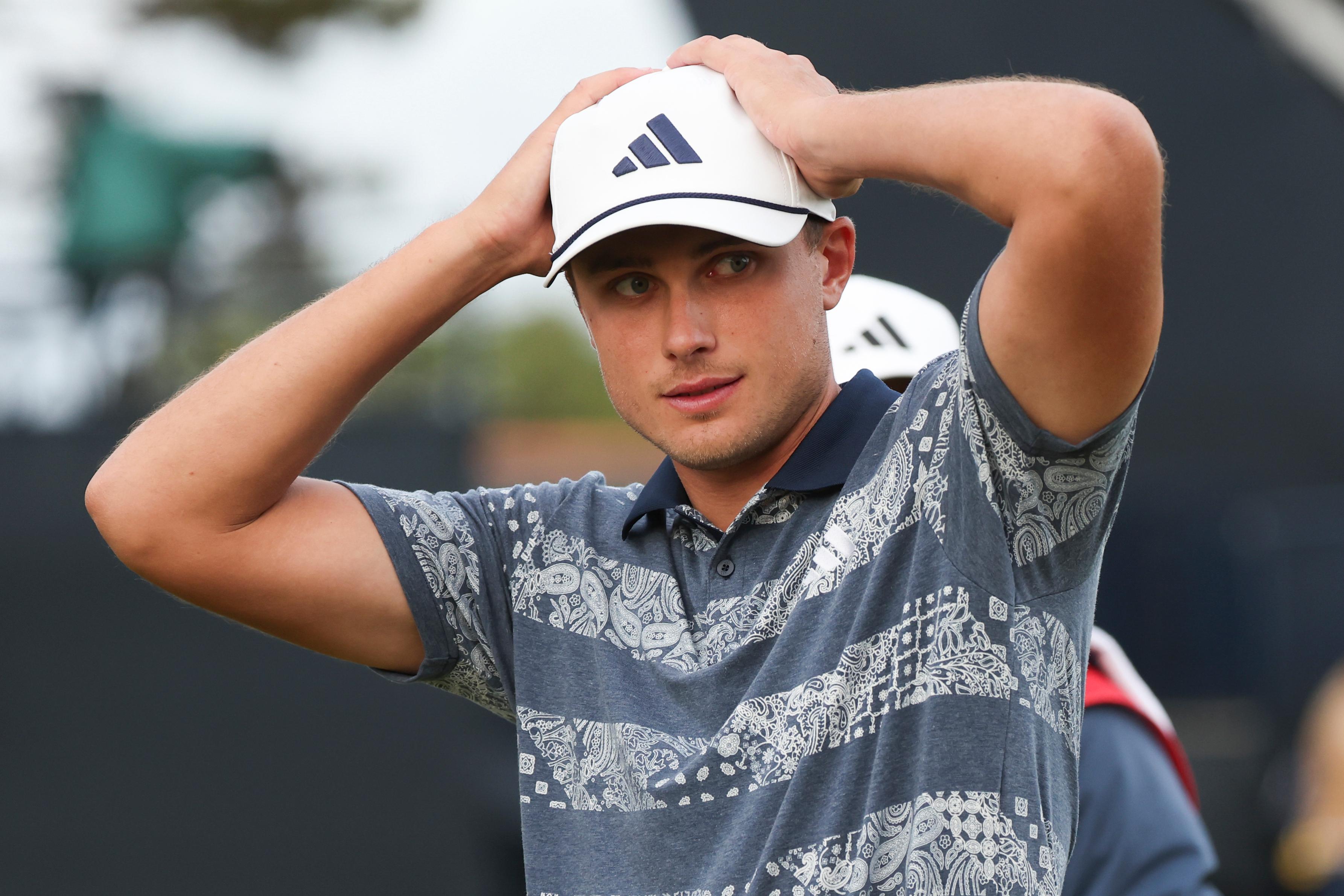 Ludvig Åberg fick inte till det på British Open och slutade fem över par på fredagen. Foto: Scott Heppell/AP/TT