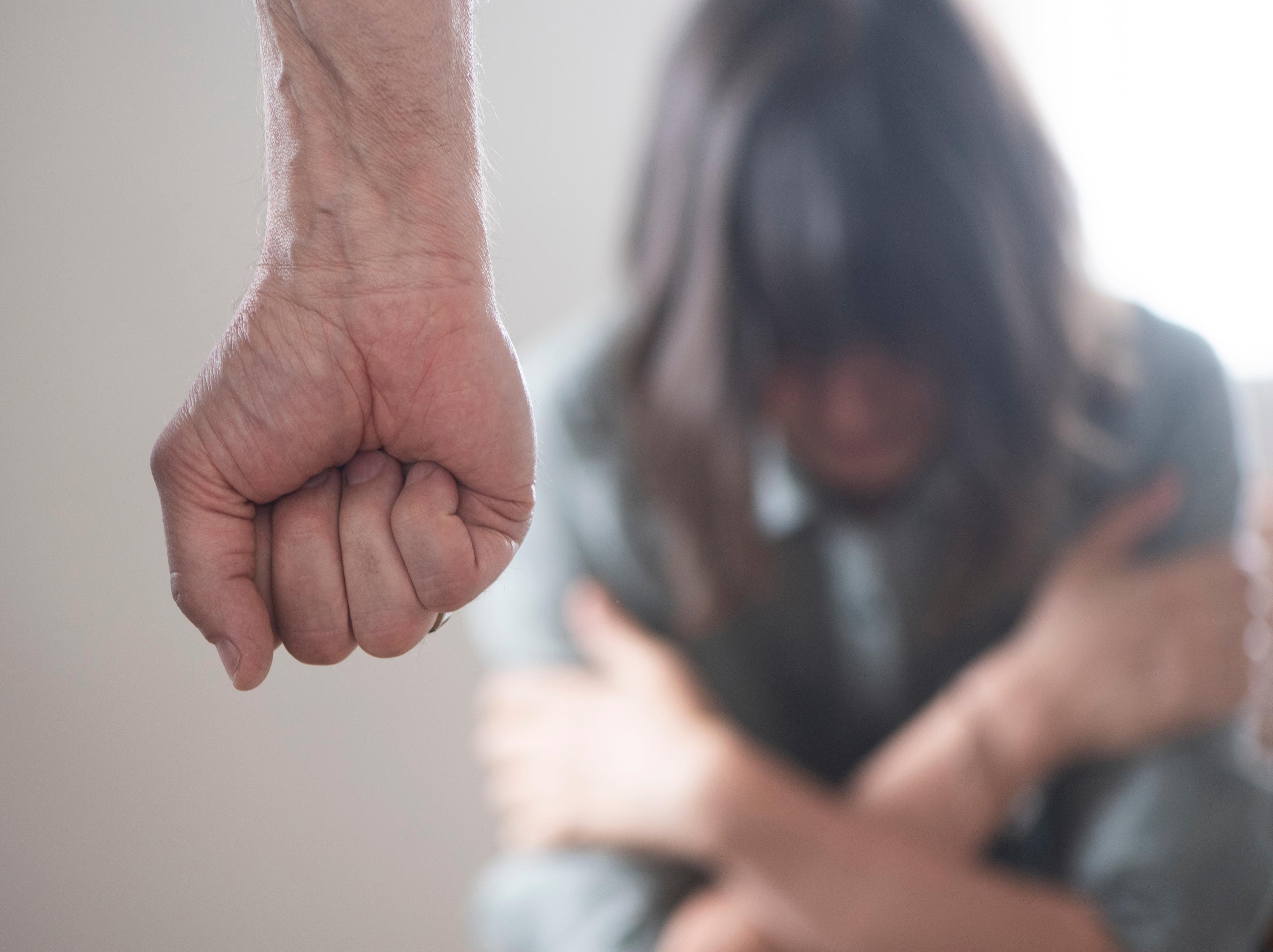 De anmälda våldsbrotten mot kvinnor är "toppen av isberget”, enligt rapporten. Arkivbild. Foto: Fredrik Sandberg/TT