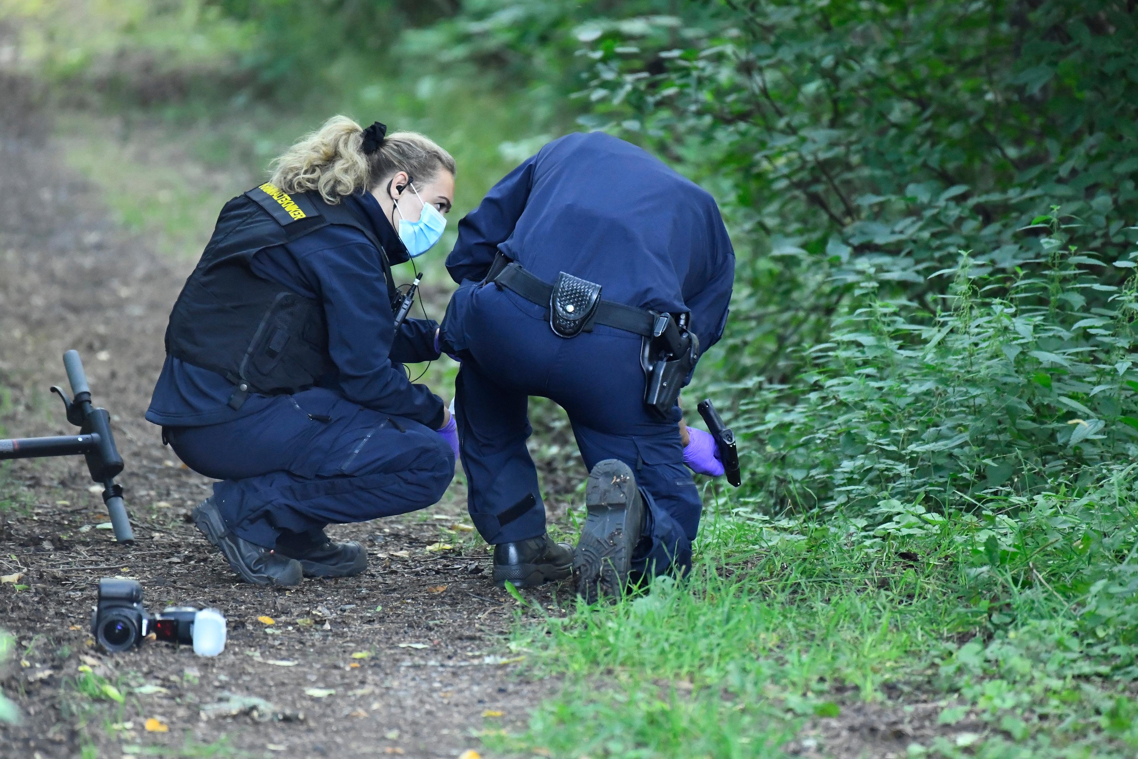 Polisen larmades till Hovsjö i Södertälje efter uppgifter om skott som avlossats utomhus. Foto: Oscar Olsson/TT