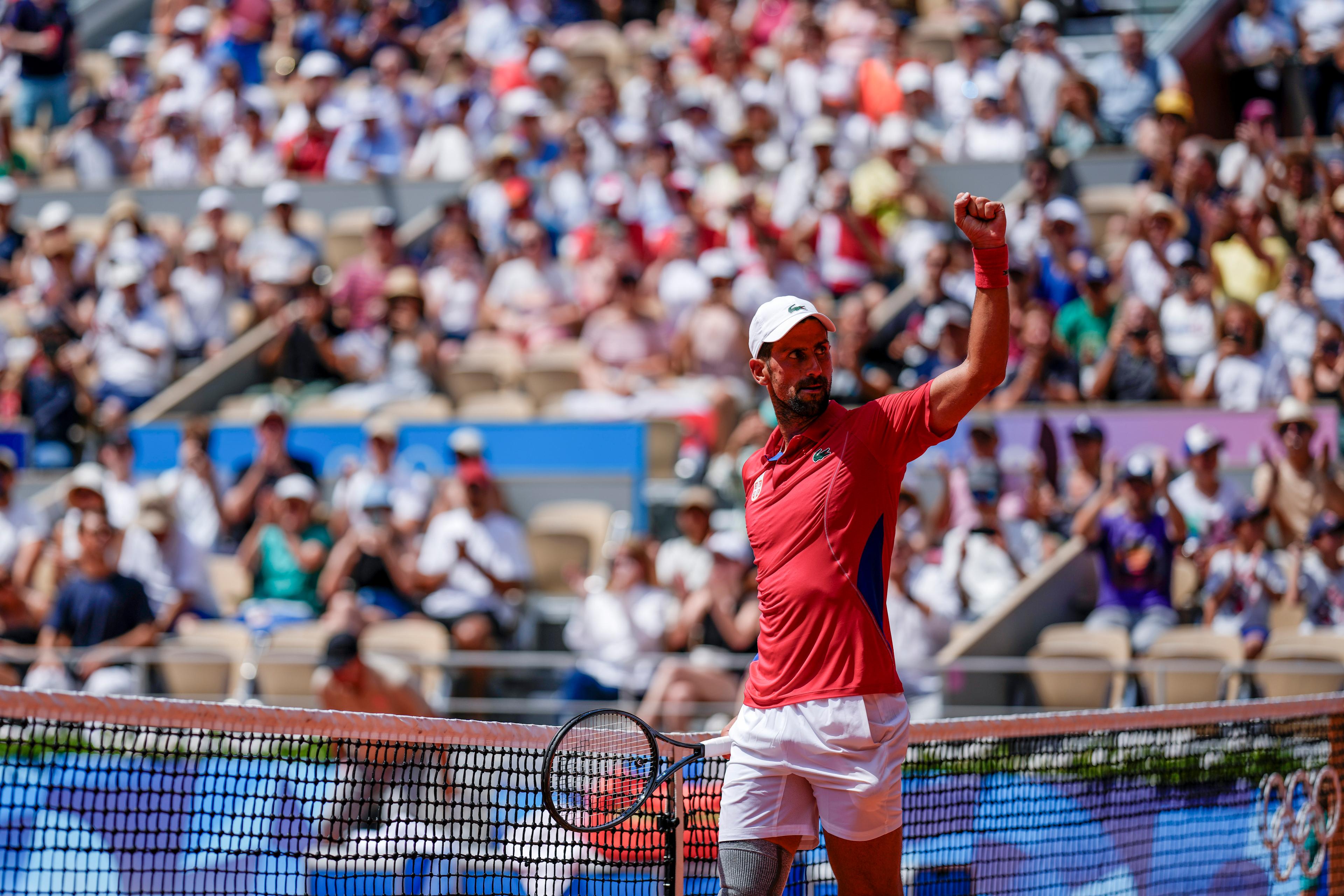 Novak Djokovic är klar för kvartsfinal i OS-tennisen. Foto: Manu Fernandez/AP/TT