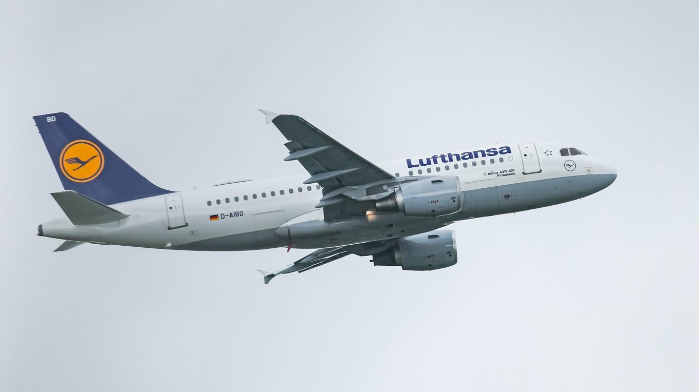 Lufthansa kräver ersättning från klimataktivister. Foto: Leonhard Simon/Getty Images