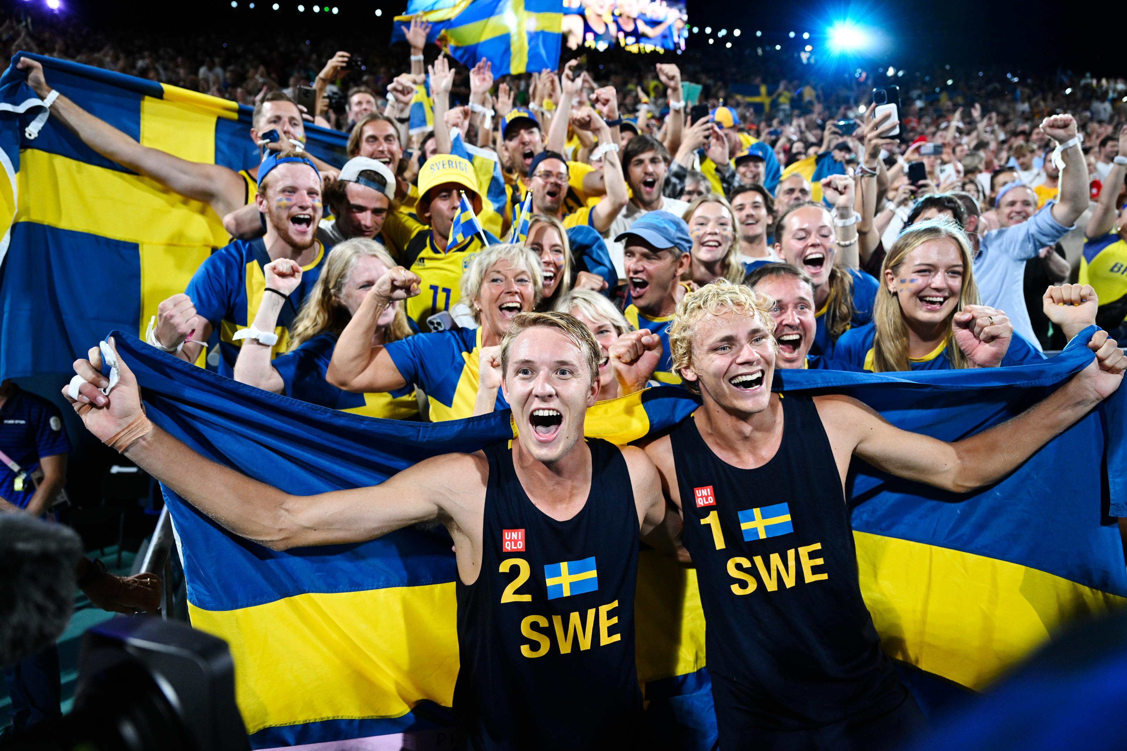 Jonatan Hellvig och David Åhman är olympiska mästare i beachvolley. Foto: Jessica Gow/TT