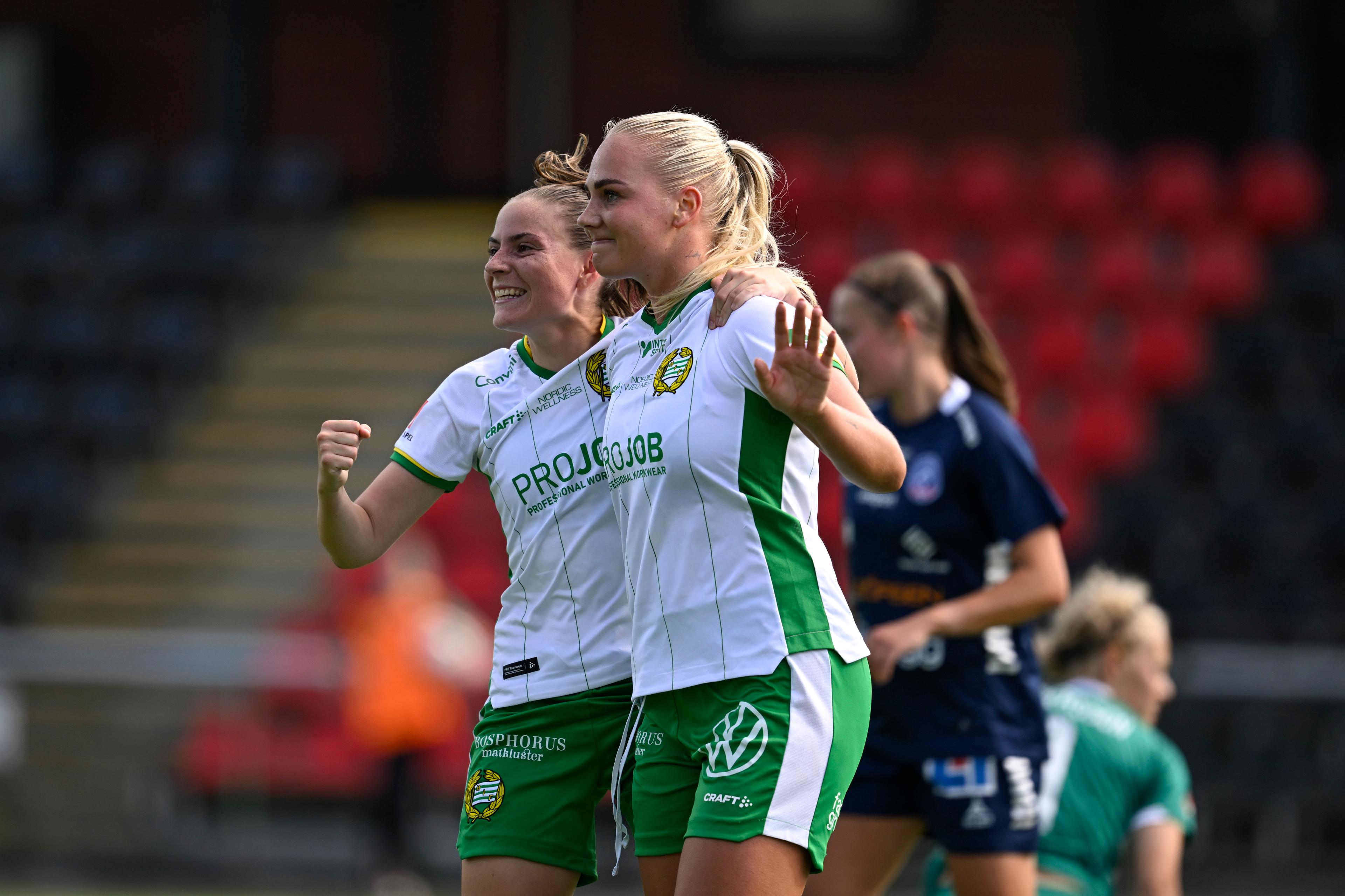 Hammarbys nyförvärv Cathinka Tandberg höll igen med måljublet och nöjde sig med ett lätt leende när hon satte 3–0-målet mot sin forna klubb Linköping. Foto: Pontus Lundahl/TT