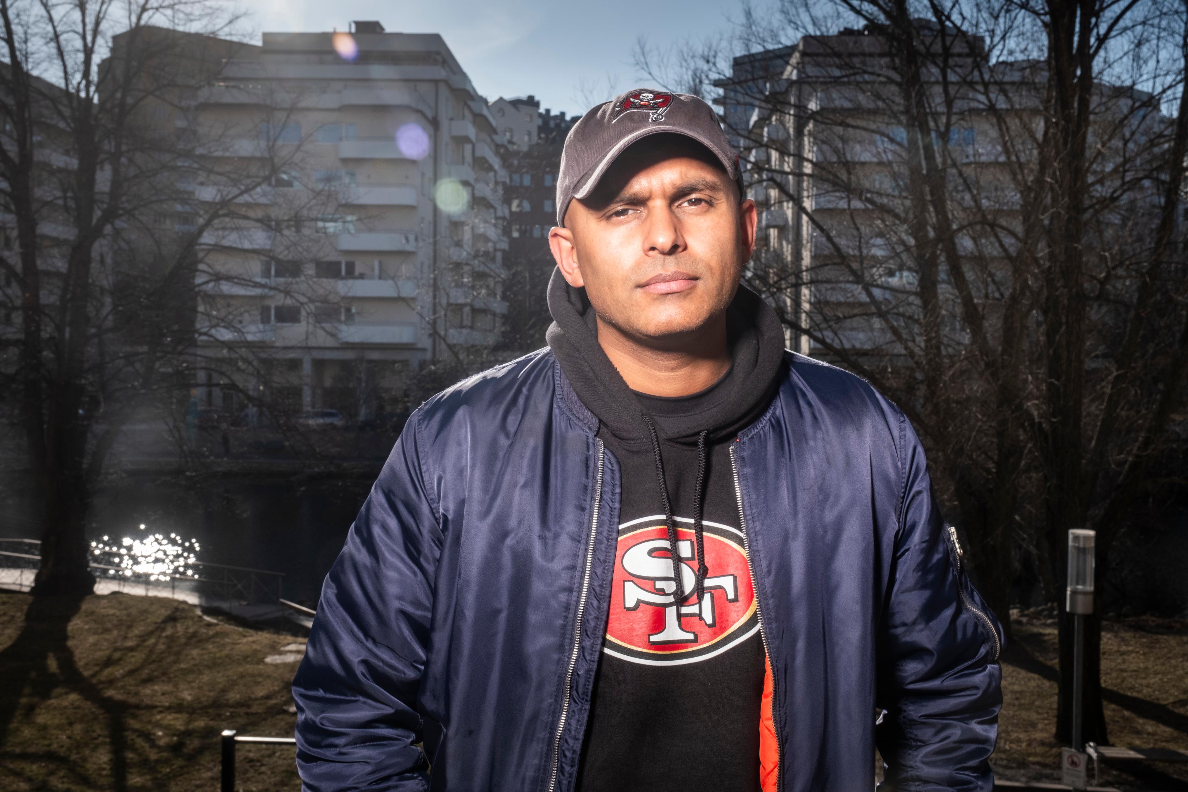 Det har skett en stor ökning av antalet kvinnor från Colombia som utnyttjas inom prostitution i Stockholm, enligt polisinspektören Simon Häggström vid prostitutionsgruppen hos Norrmalmspolisen. Foto: Magnus Hjalmarson Neideman/SVD/TT