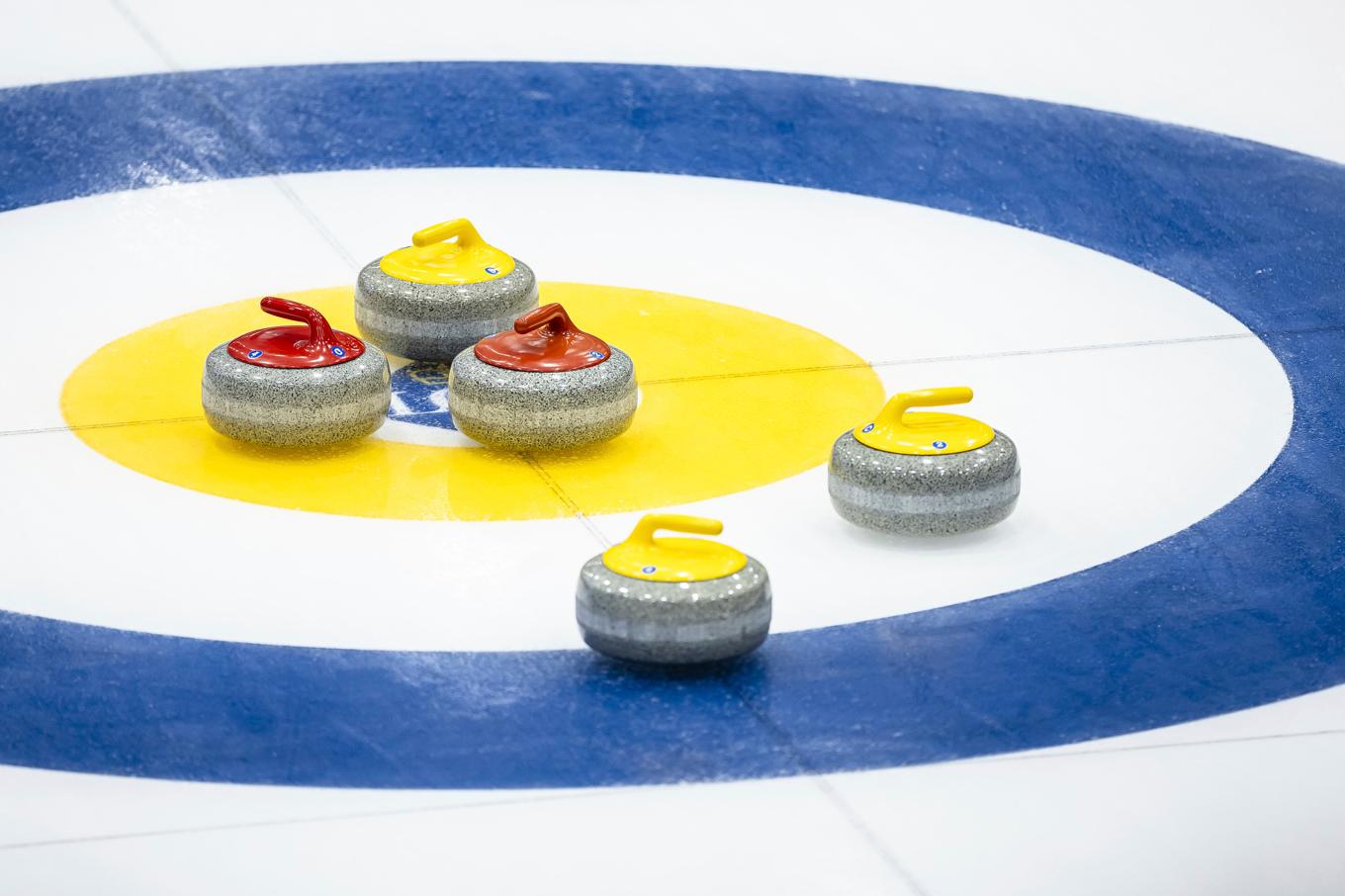 Sverige vann mixed-VM i curling i Skottland. Arkivbild. Foto: Michael Buholzer/AP/TT