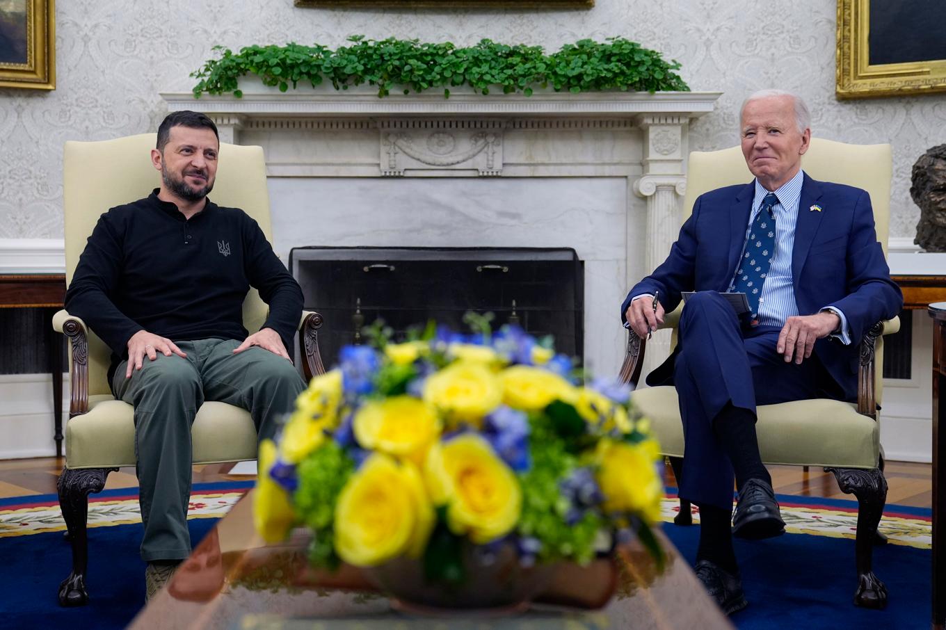 USA:s president Joe Biden och Ukrainas president Volodymyr Zelenskyj vid deras möte i Vita huset den 26 september. Arkivbild. Foto: Susan Walsh/AP/TT