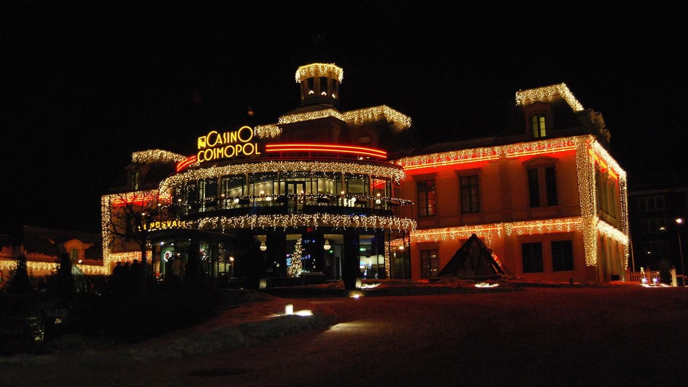 Casino Cosmopol i Sundsvall var det första av de fyra statligt ägda kasinona att stänga, 2020, med hänvisning till den då pågående pandemin. Foto: Public Domain