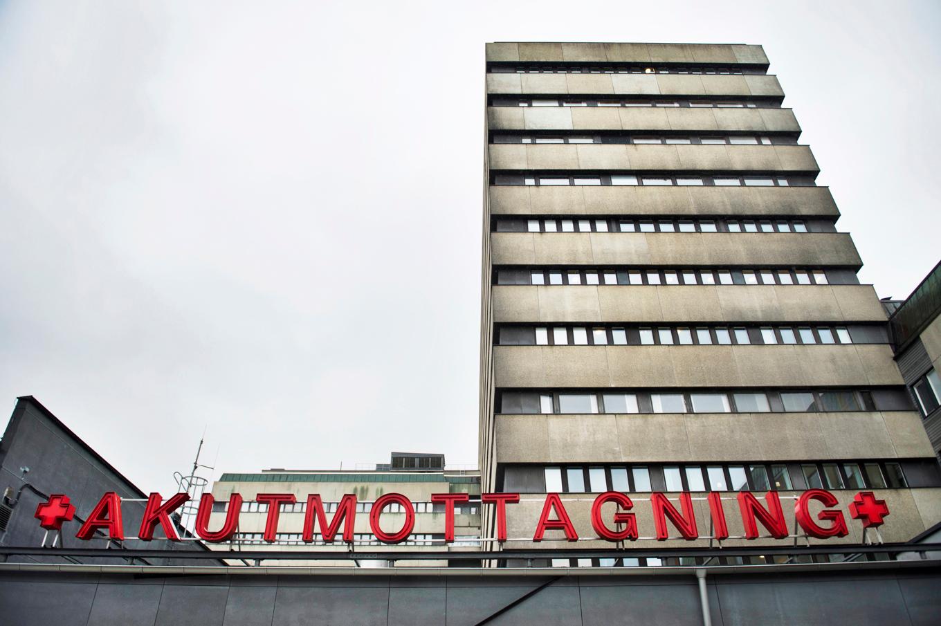 ”Fördröjningen innebar att mannens ryggmärg skadades och han blev förlamad från midjan och ner”, enligt sjukhuset. Foto: Emil Langvad/TT