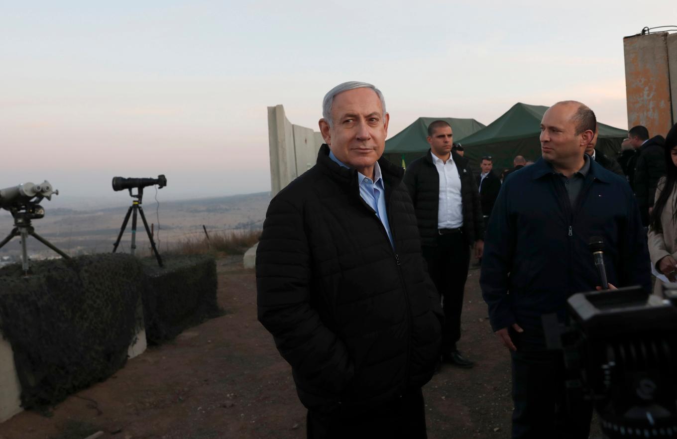 Israels premiärminister Benjamin Netanyahu vid ett tidigare besök på de ockuperade Golanhöjderna. Arkivbild. Foto: Atef Safadi/Pool via AP/TT