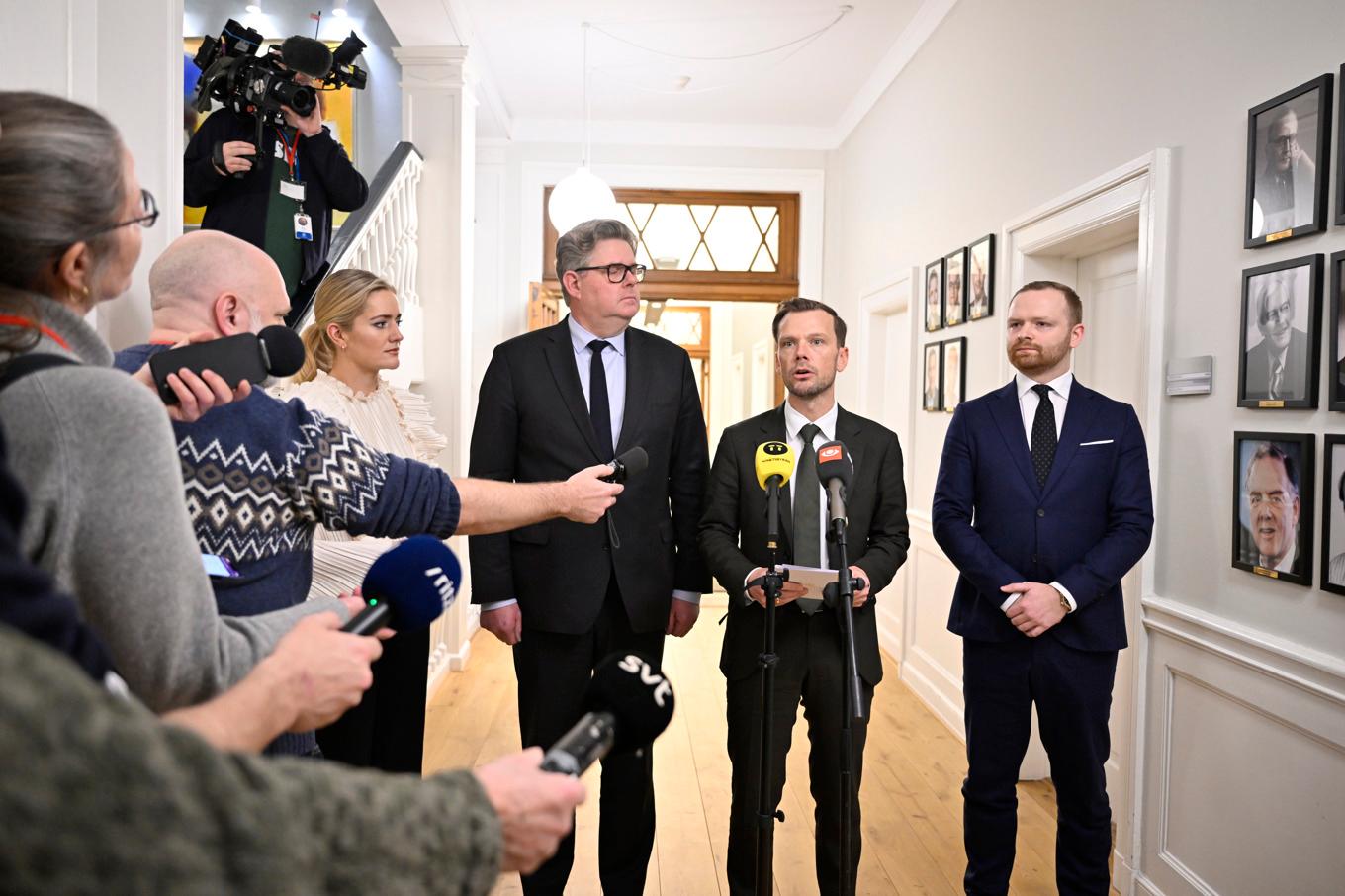 Justitieministrarna från Norge, Sverige, Danmark och Färöarna: Emilie Enger Mehl, Gunnar Strömmer, Peter Hummelgaard Thomsen respektive Bjarni K Petersen. Foto: Johan Nilsson/TT