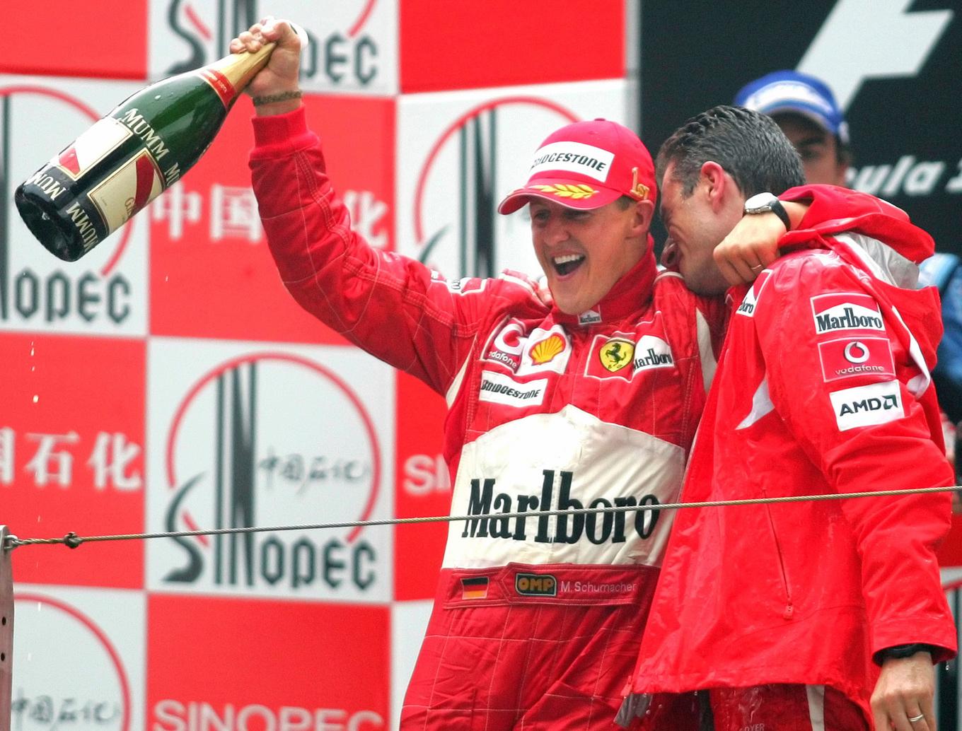 Michael Schumacher, en av tidernas främsta formel 1-förare, har inte synts offentligt sedan han ådrog sig allvarliga hjärnskador efter en skidolycka i Alperna 2013. Arkivbild. Foto: Greg Baker/AP/TT