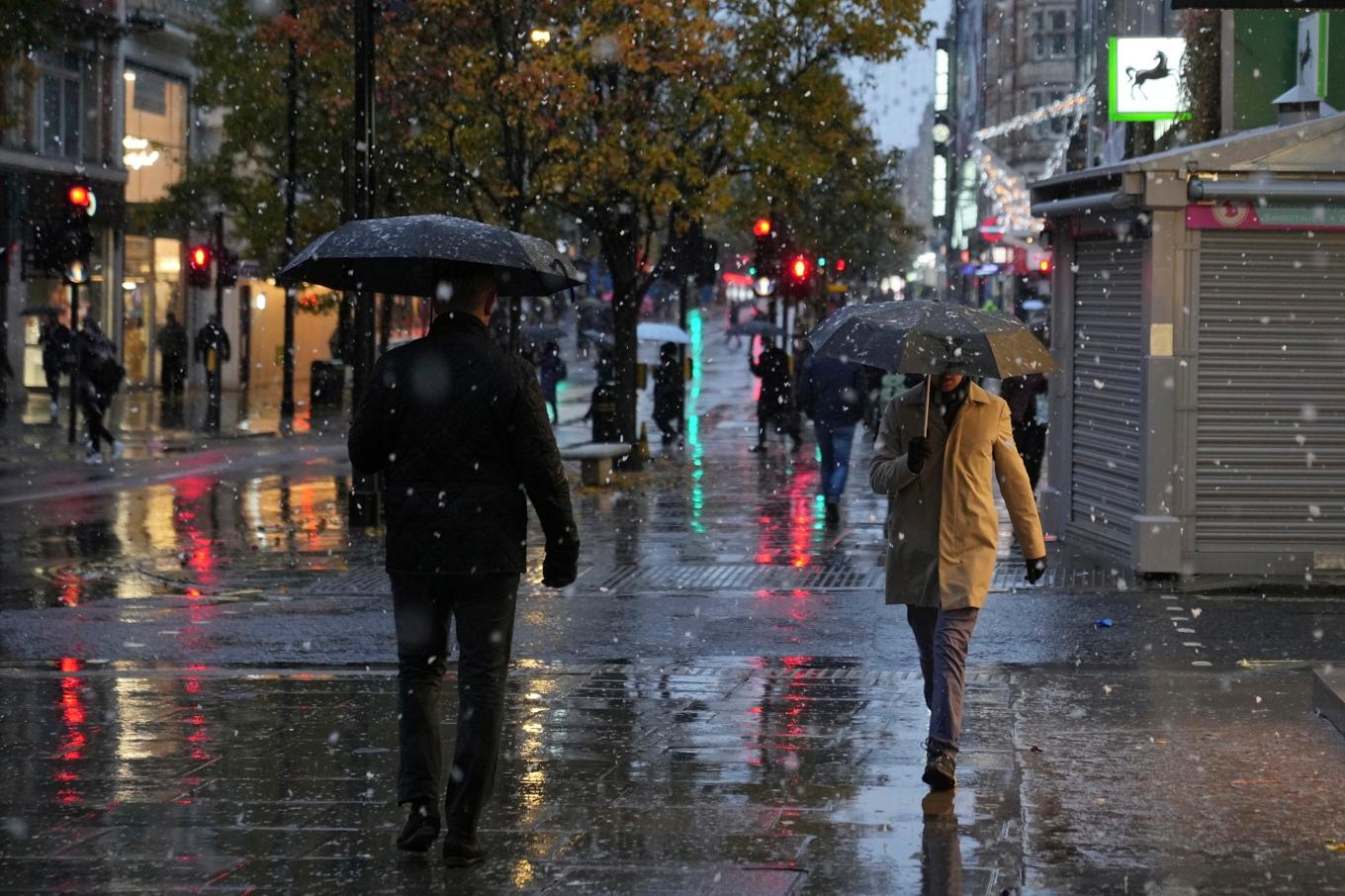 Oväntat bistra tider i Storbritannien. Arkivbild Foto: Kin Cheung/AP/TT