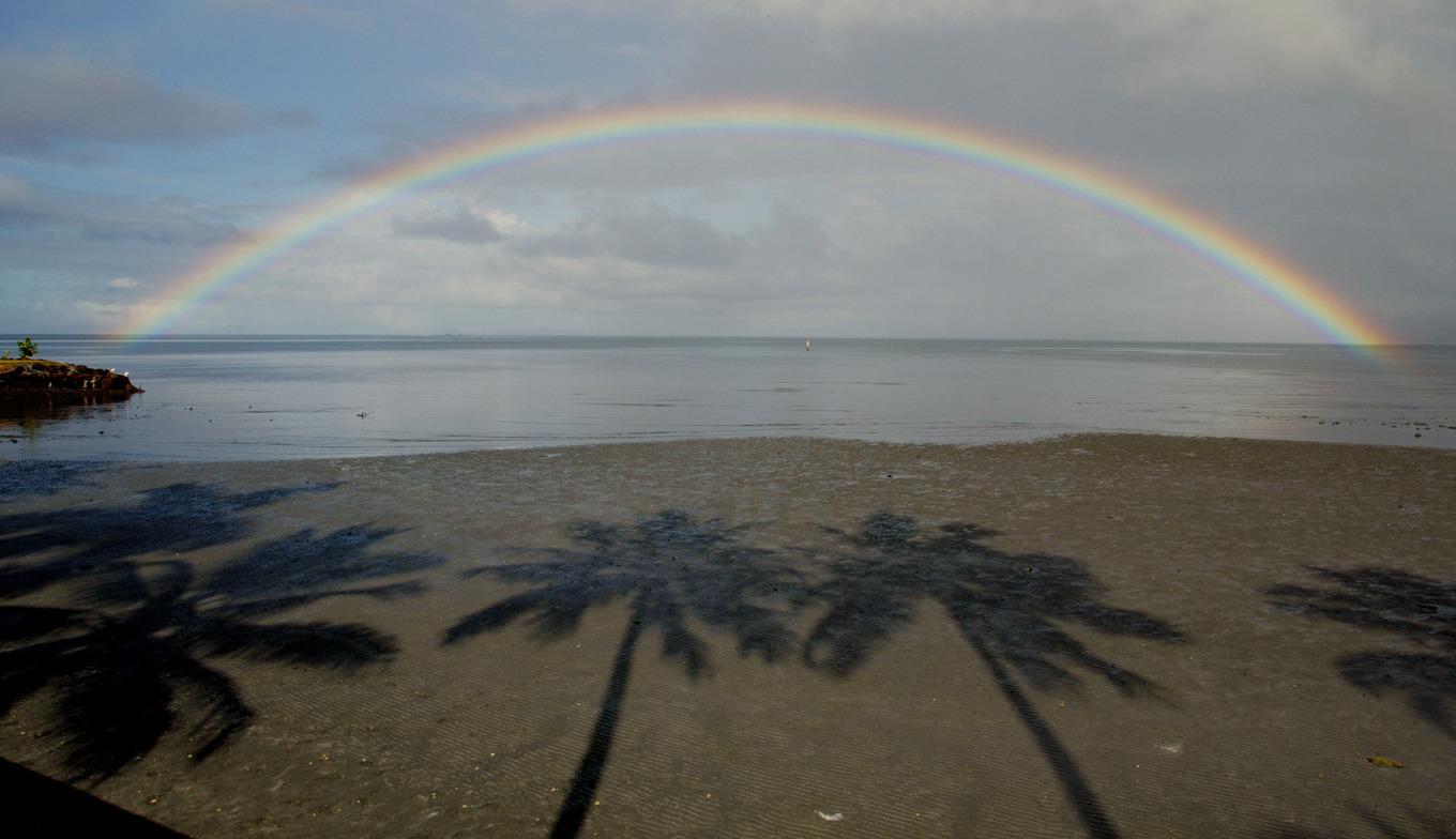 Sju personer vårdas på sjukhus efter att ha druckit cocktails i Fiji. Arkivbild. Foto: Mark Baker/AP/TT