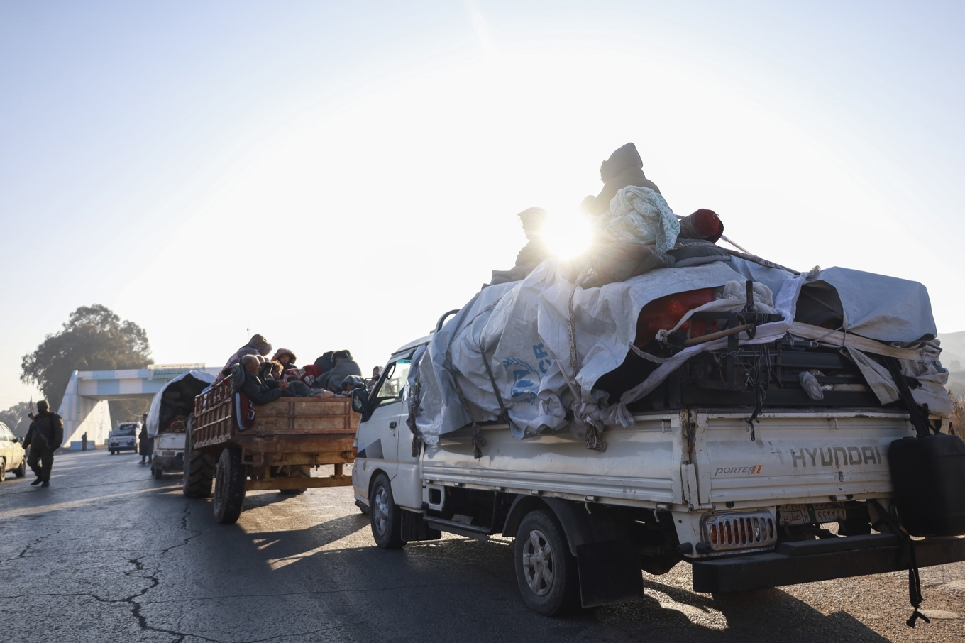 Kurder som tvingats på flykt från regionen Aleppo anländer till Raqqa. Arkivbild. Foto: Hogir El Abdo/AP/TT