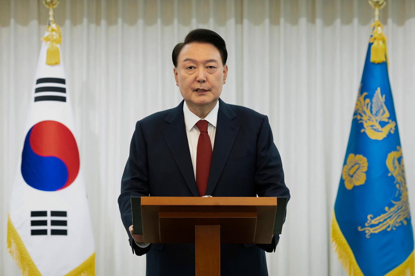 Sydkoreas avstängde president Yoon Suk Yeol vid ett tv-sänt tal 14 december. Foto: Sydkoreas presidentkansli via Yonhap/AP/TT