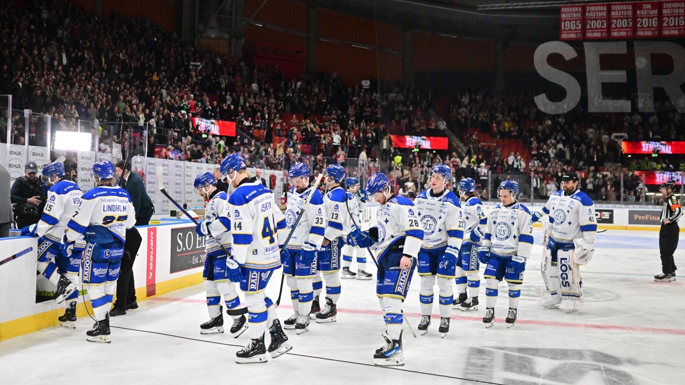 Leksands IF  är en av HockeySveriges mest populära klubbar. Men om klubben till nästa säsong inte uppfyller de ekonomiska kraven för elitlicens bör den inte få dispens utan degraderas tycker Epoch Times sportchef Jonas Arnesen. Foto: Björn Larsson Rosvall/TT