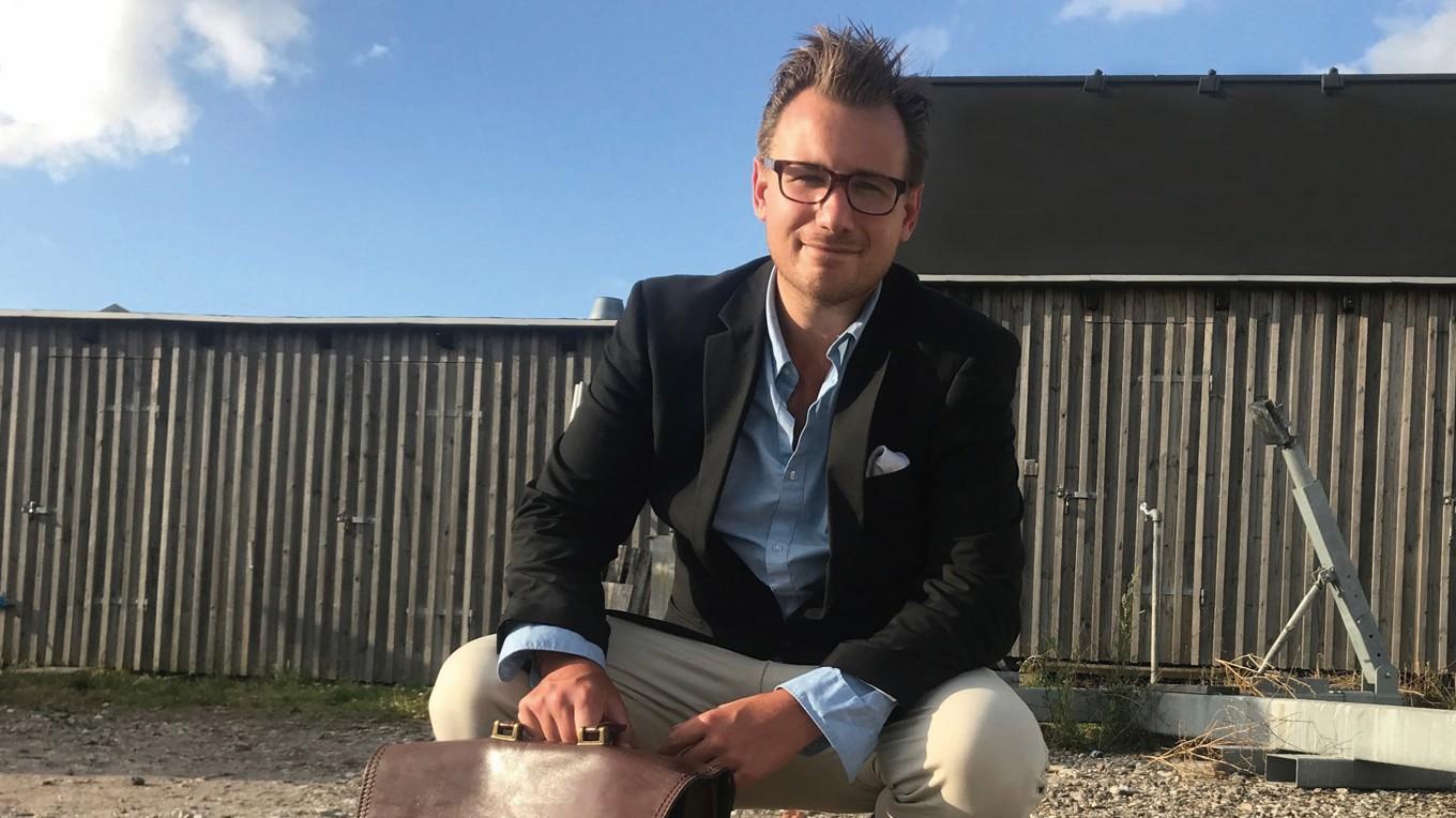 Joakim Malmberg, grundare till Tjänstemannakollen, anser att nuvarande system inte ger medborgare tillräcklig möjlighet att utkräva ansvar. Foto: Privat