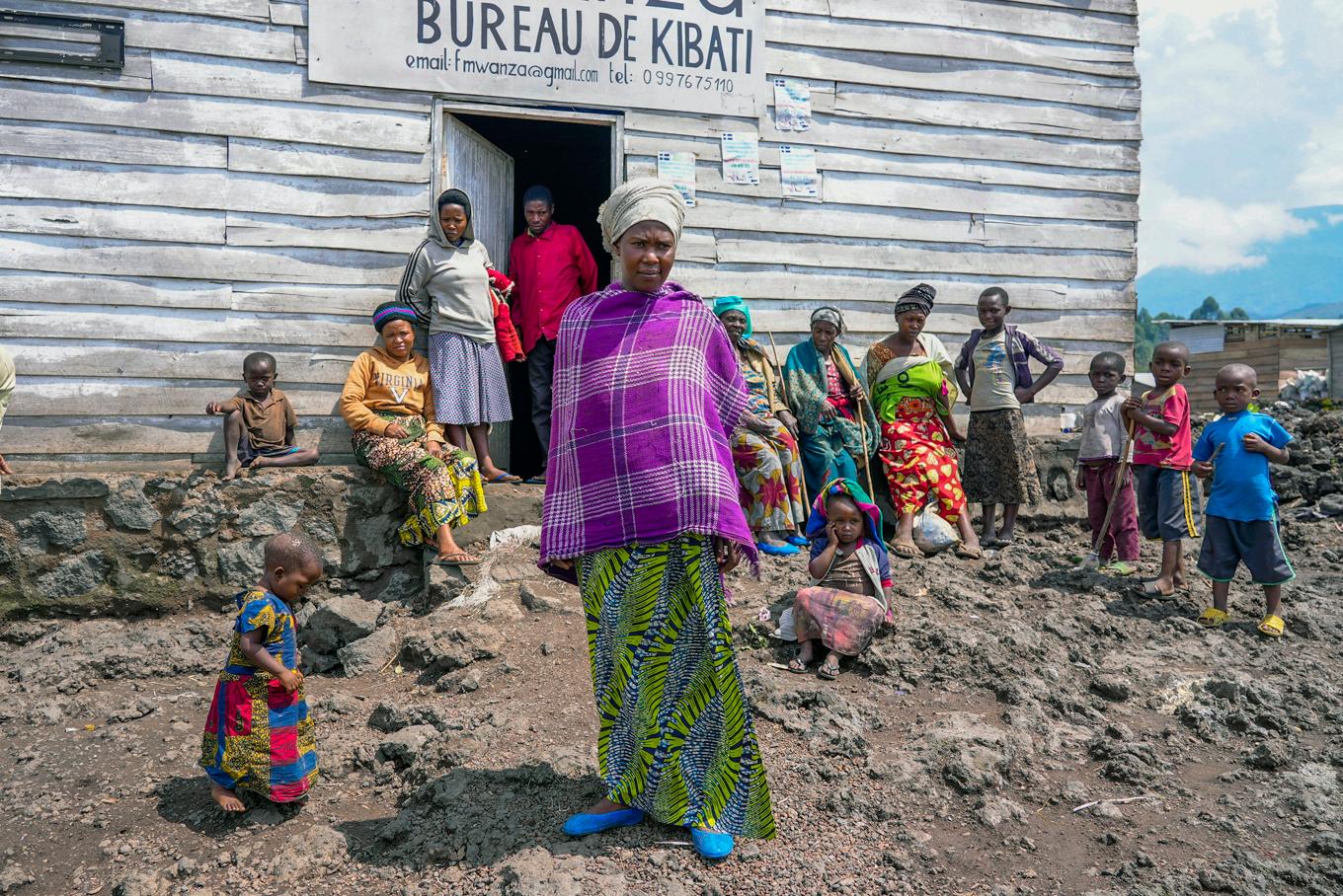 Internflyktingar i Nyiragongo i östra Kongo-Kinshasa som flytt fronter där rebellgruppen M23 härjar. Arkivbild. Foto: Sam Mednick/AP/TT