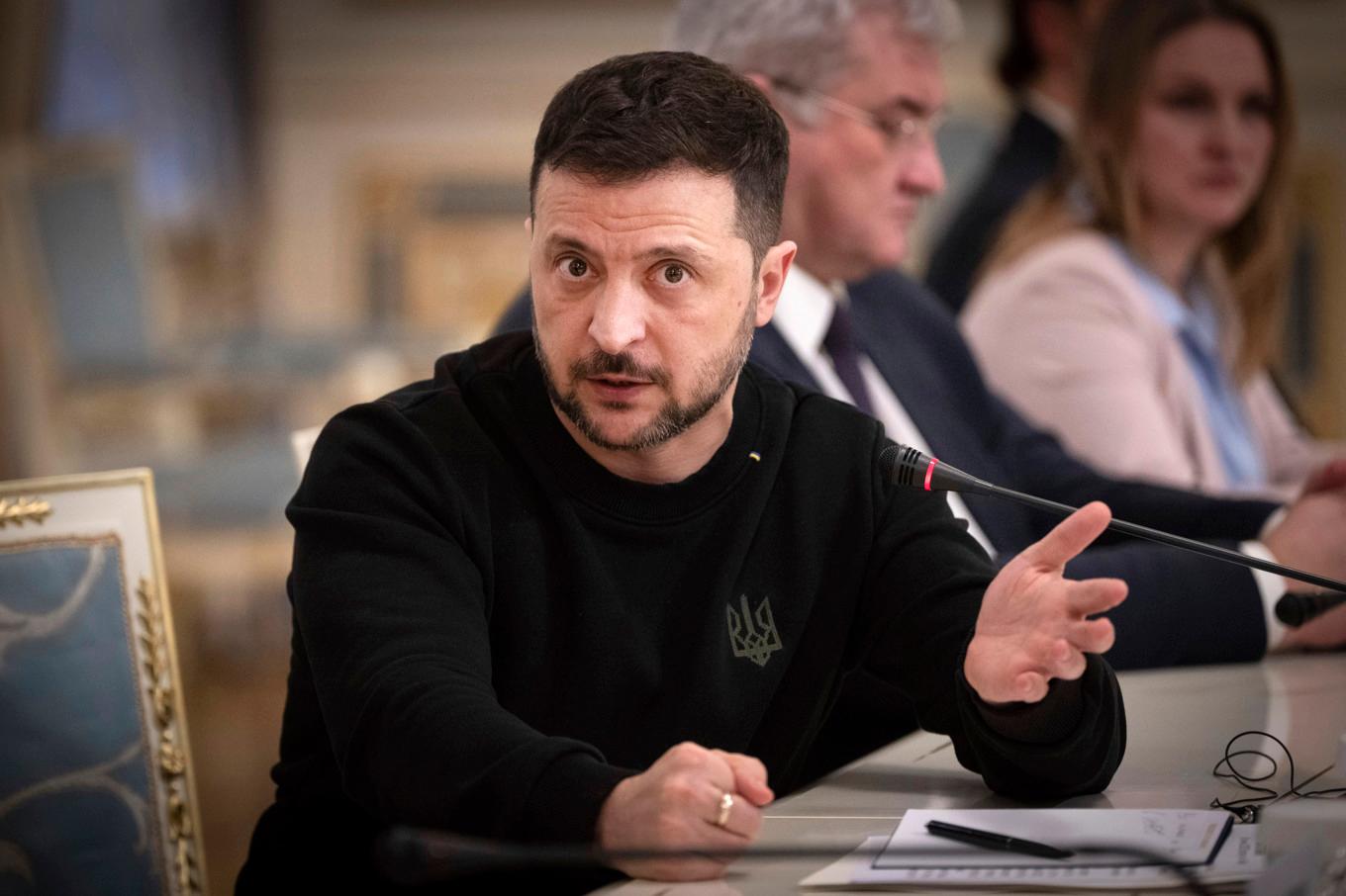 Ukrainas president Volodymyr Zelenskyj på ett möte i Kiev tidigare i veckan. Foto: Efrem Lukatsky/AP/TT